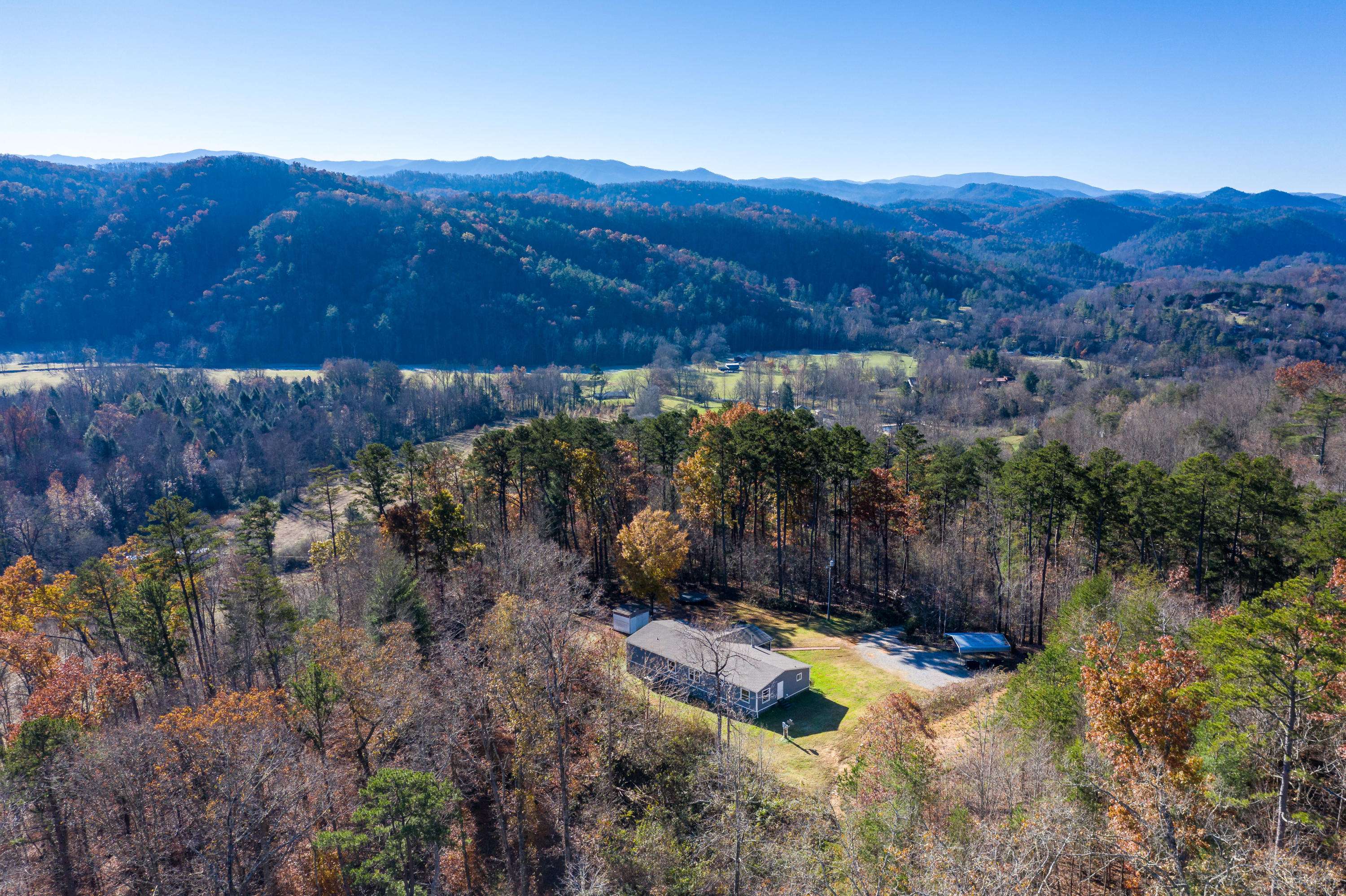 Walland, TN 37886,405 Millers Cove Rd