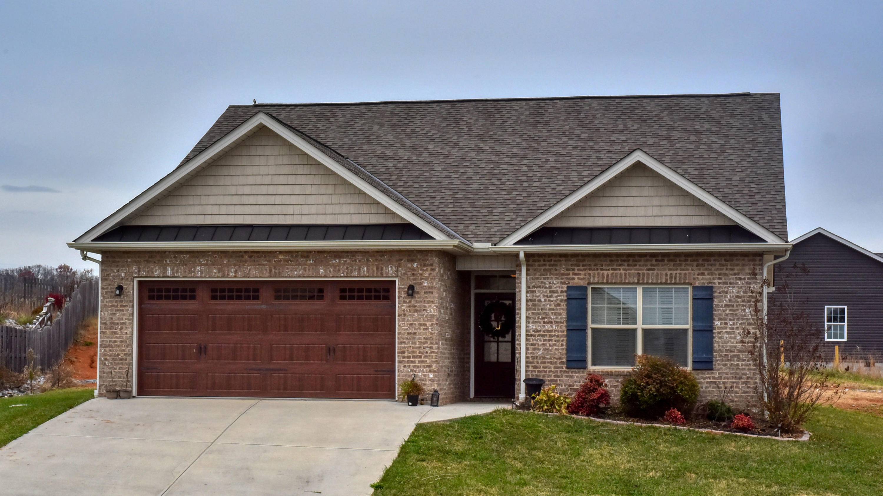 Sevierville, TN 37876,2219 FREWIN COURT