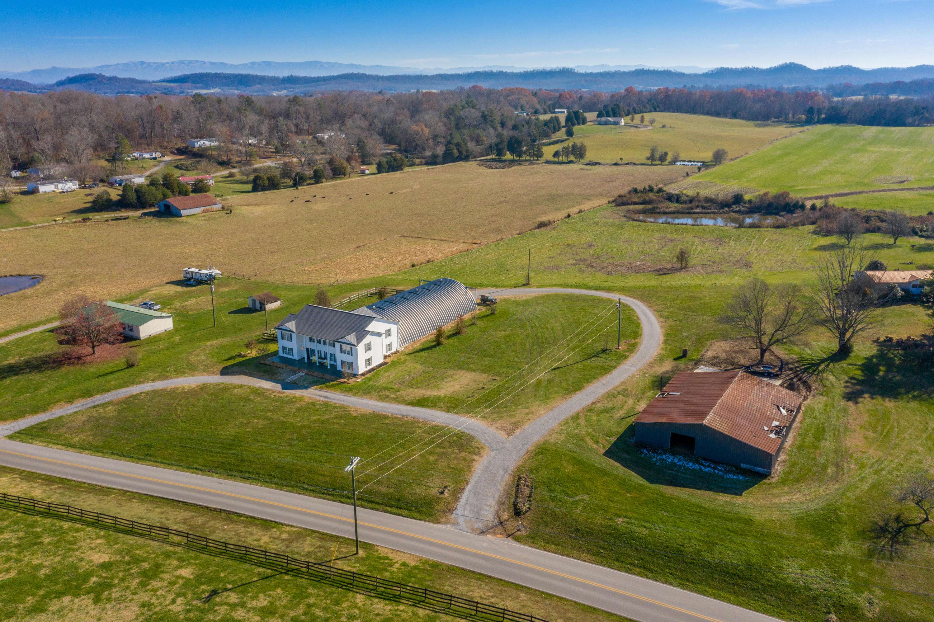 Sweetwater, TN 37874,422 Glenlock Rd