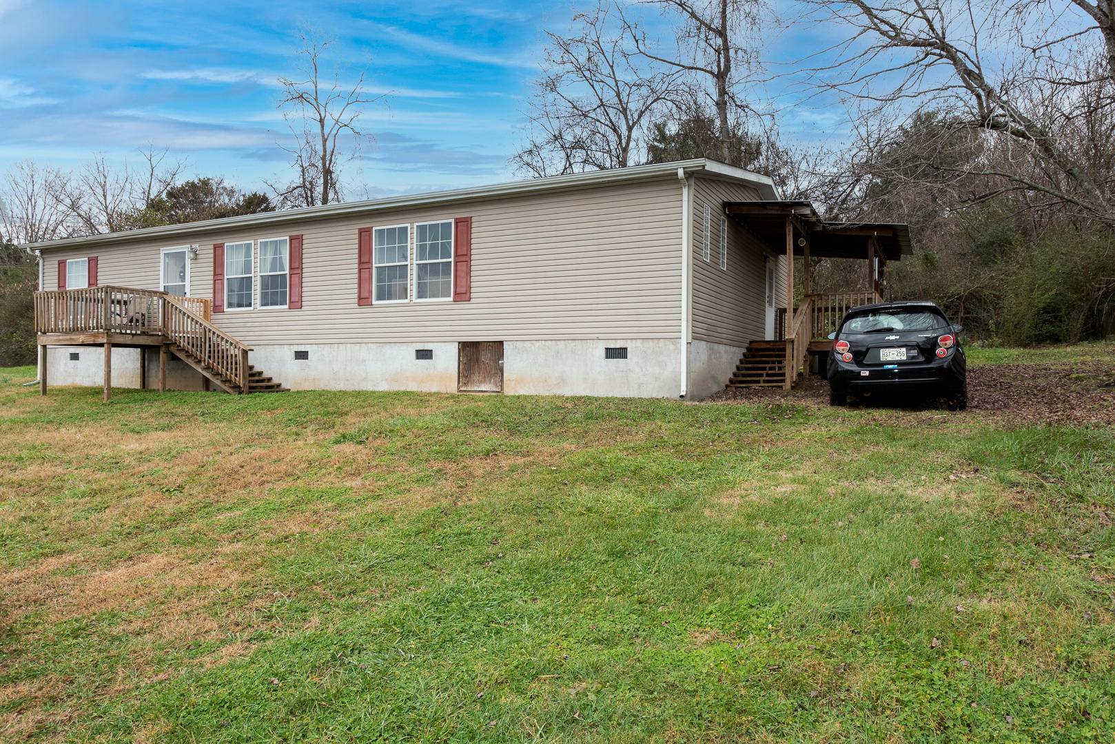 Knoxville, TN 37912,403 Sharp LN