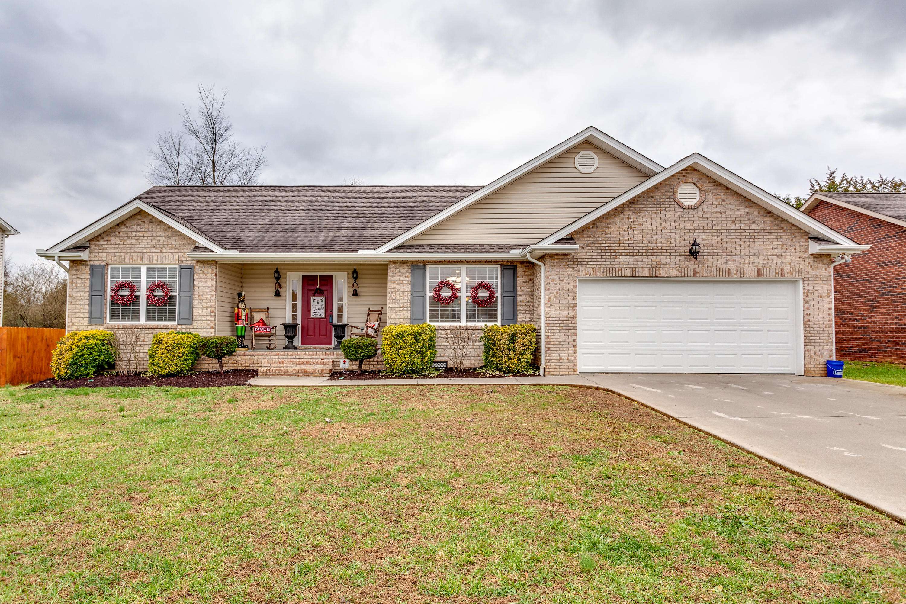 Corryton, TN 37721,7841 Country Rose LN