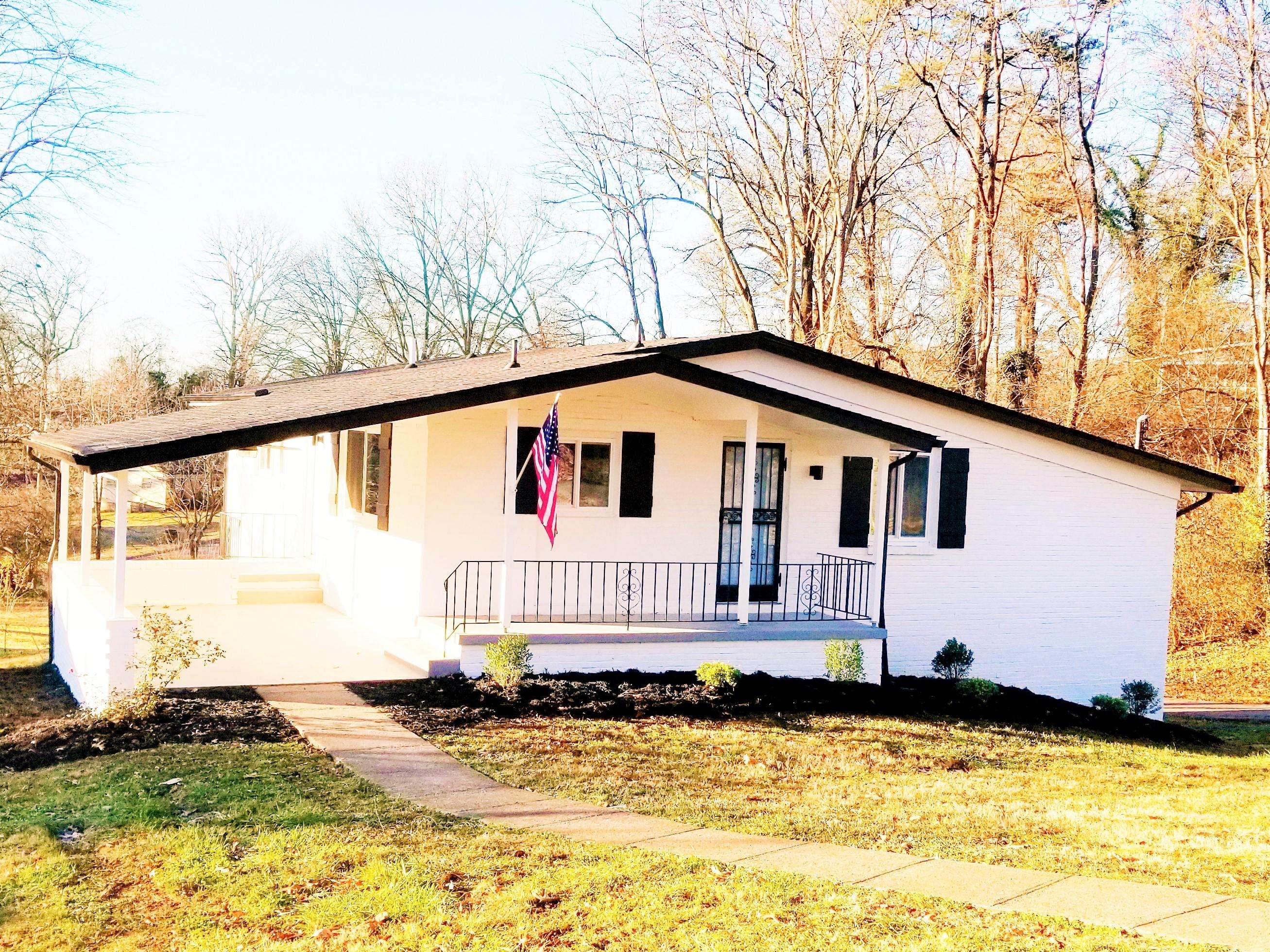 Knoxville, TN 37917,3128 Chantilly DR