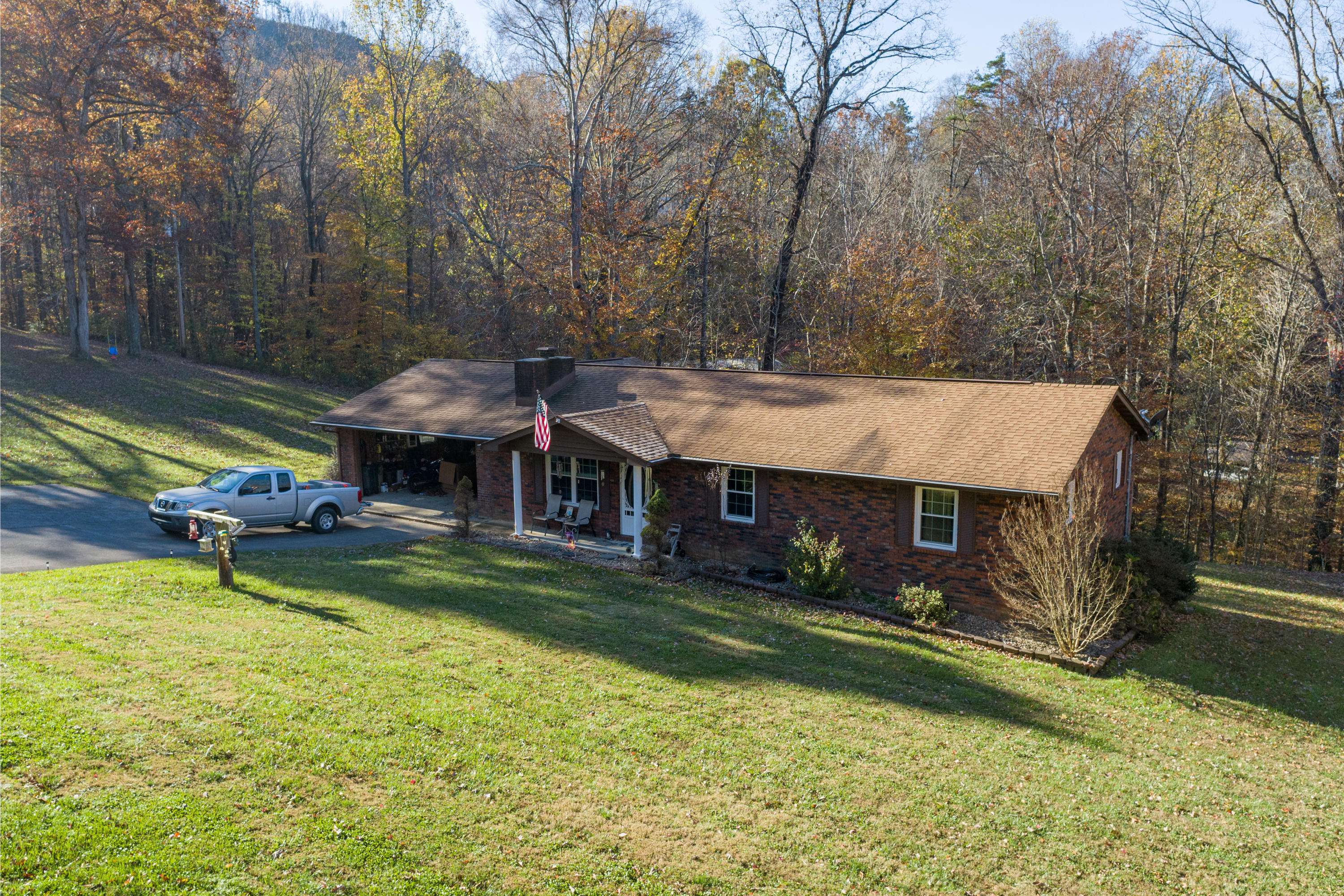 Walland, TN 37886,1030 Old Oliver Rd