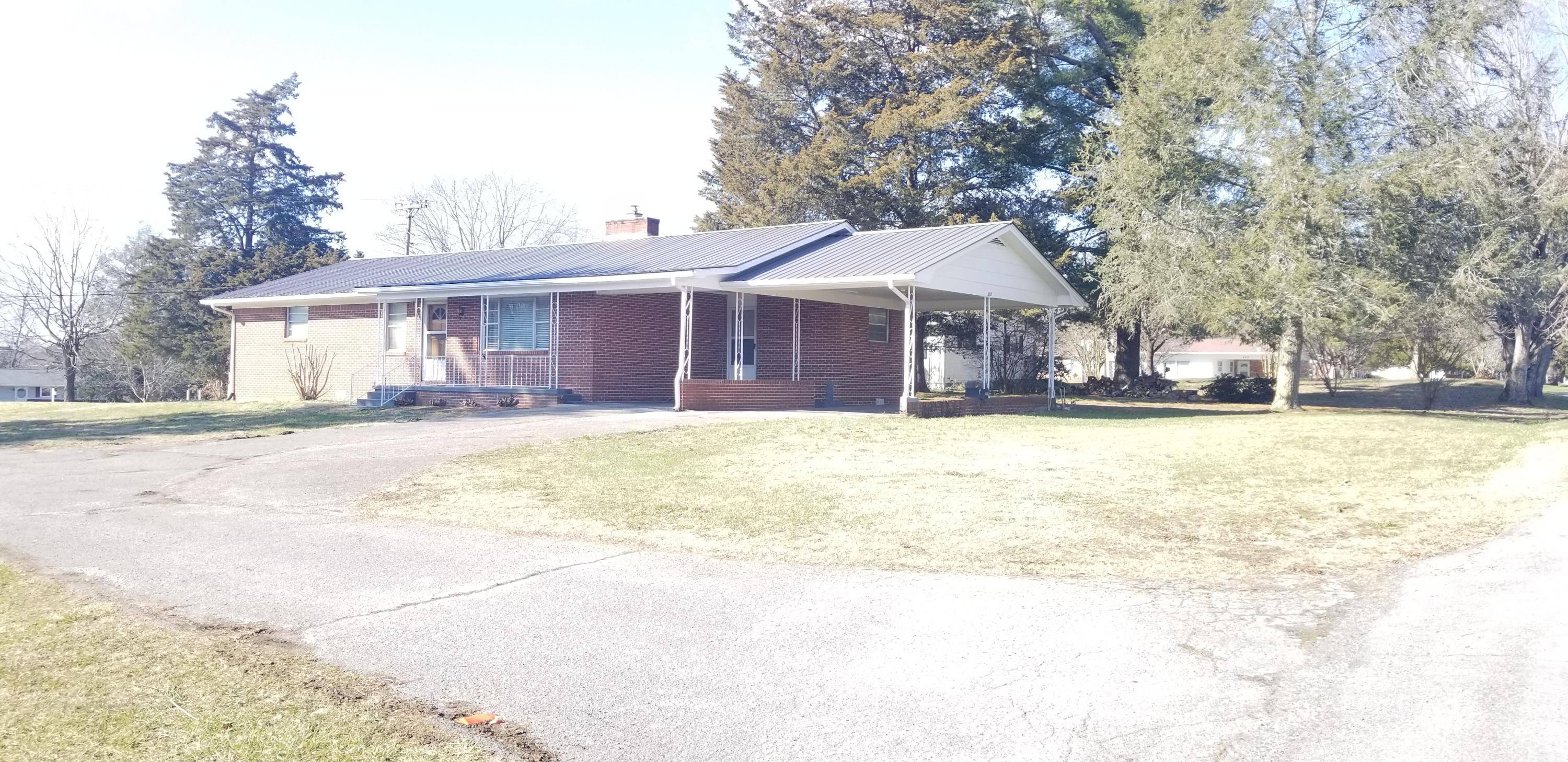 New Tazewell, TN 37825,203 Russell Rd