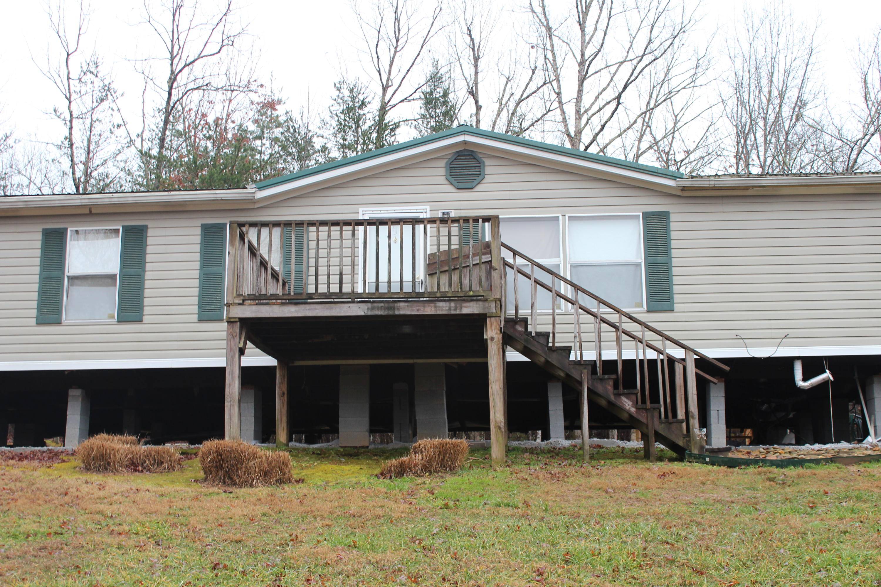 Tellico Plains, TN 37385,160 Graham LOOP