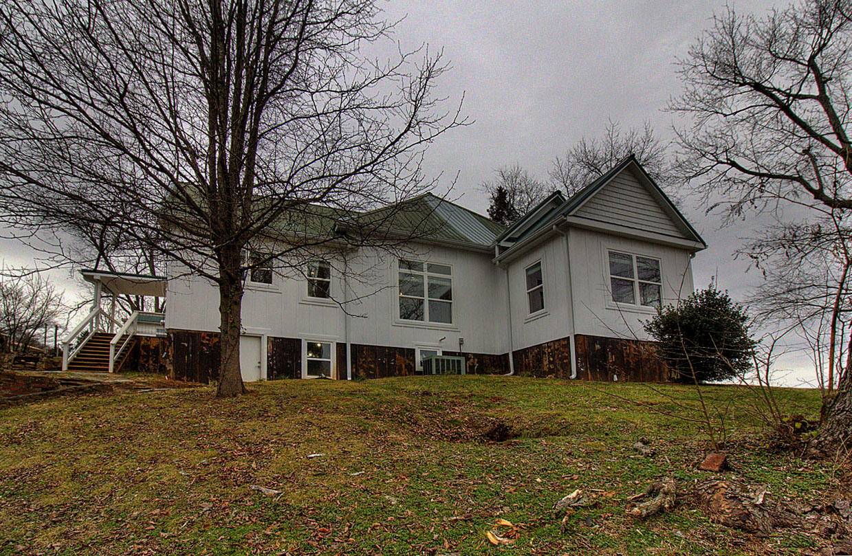 Tellico Plains, TN 37385,102 Willowbrook Dr