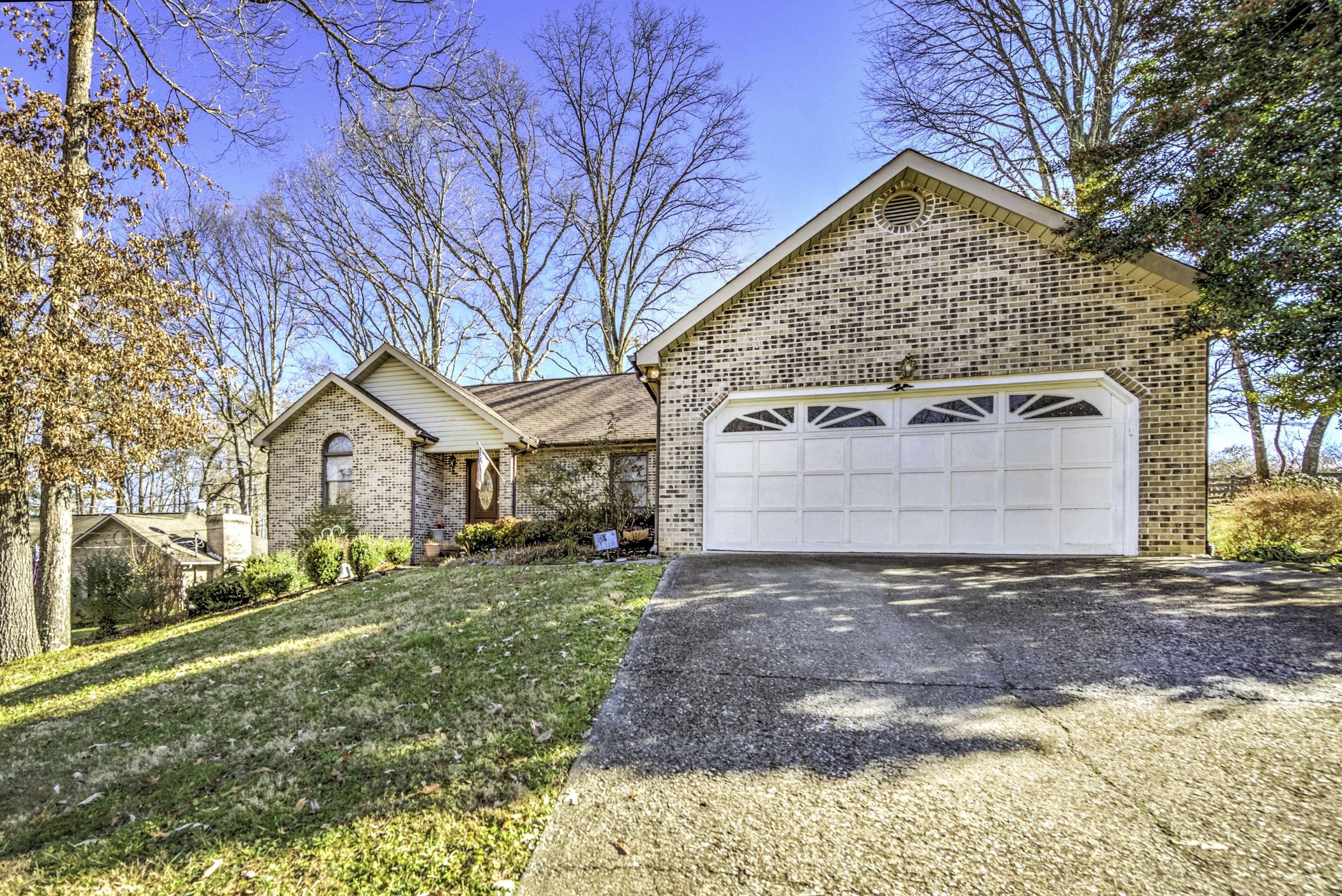 Clinton, TN 37716,719 Timbercrest DR