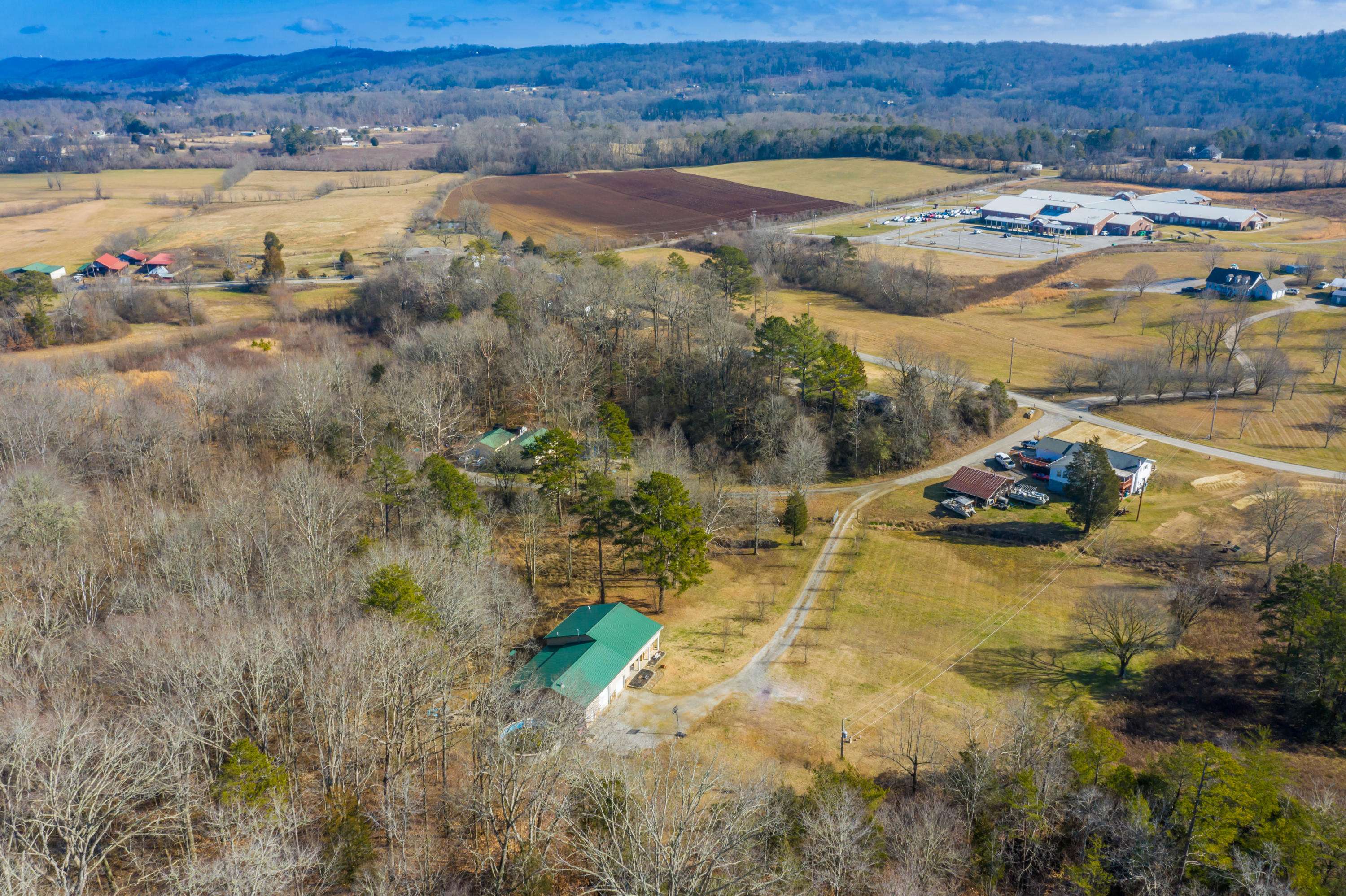 Oliver Springs, TN 37840,1150 Old Harriman Hwy