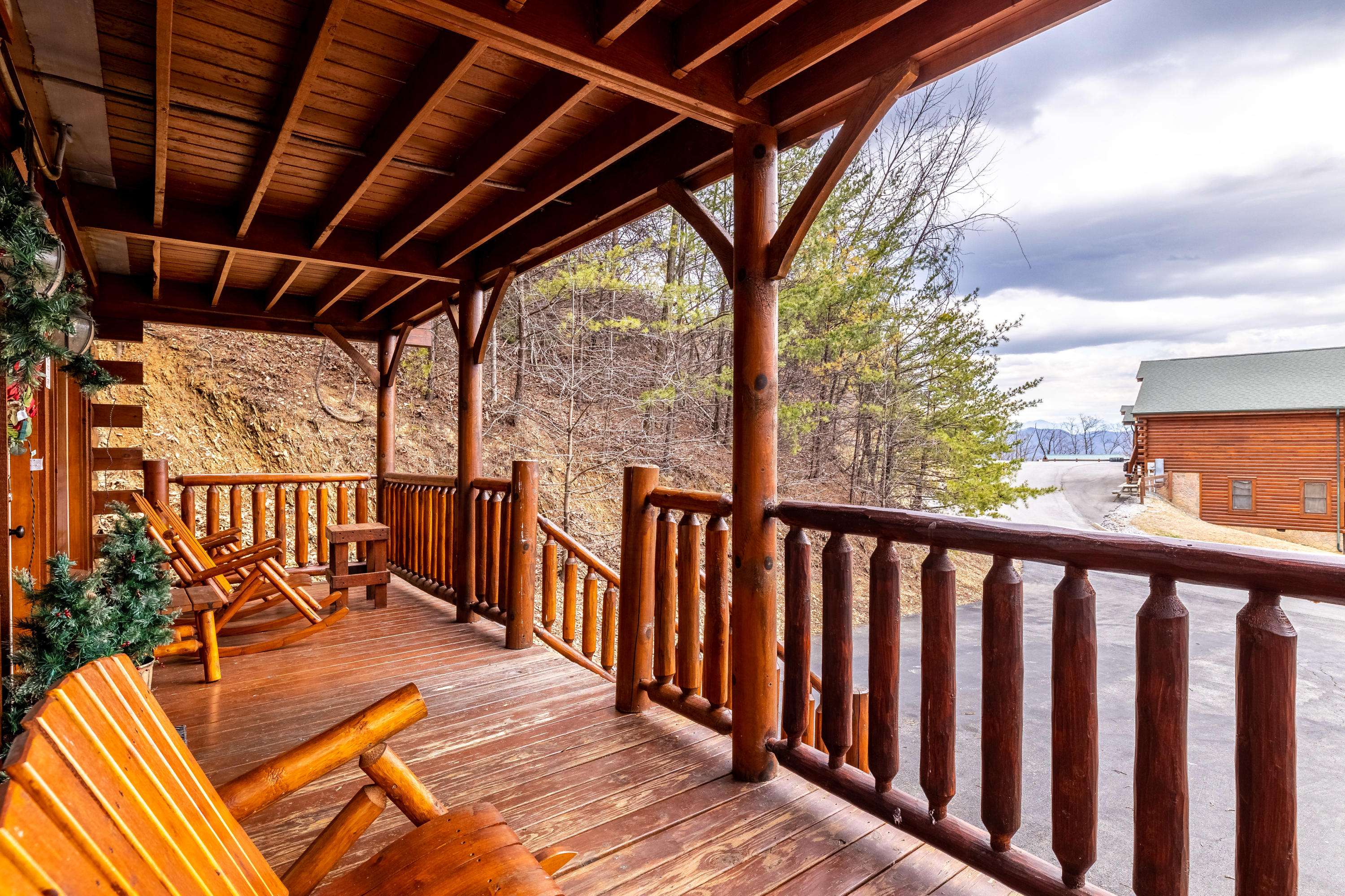 Sevierville, TN 37862,3125 Lakeview Lodge DR