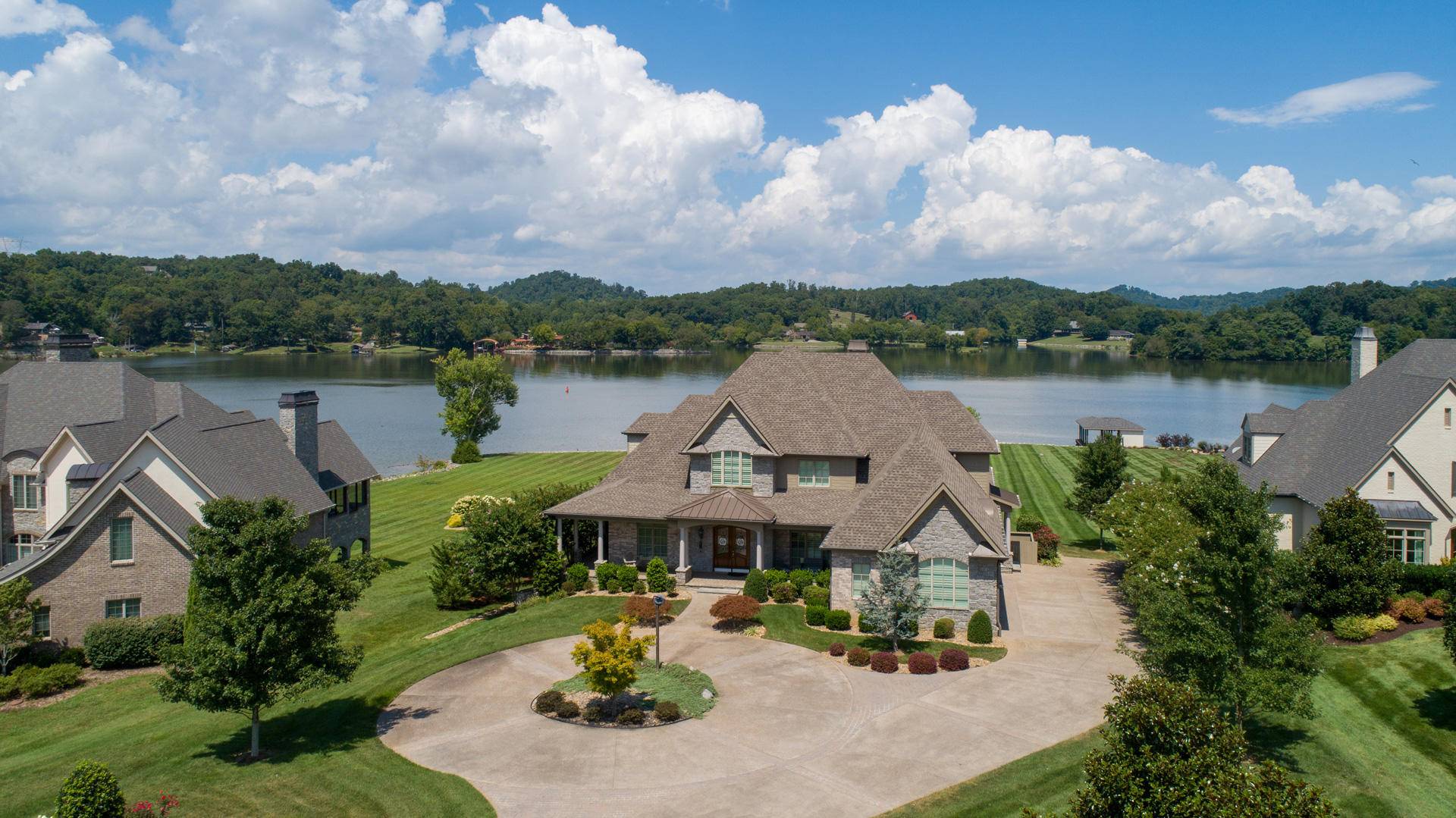 Louisville, TN 37777,3517 Waterside WAY