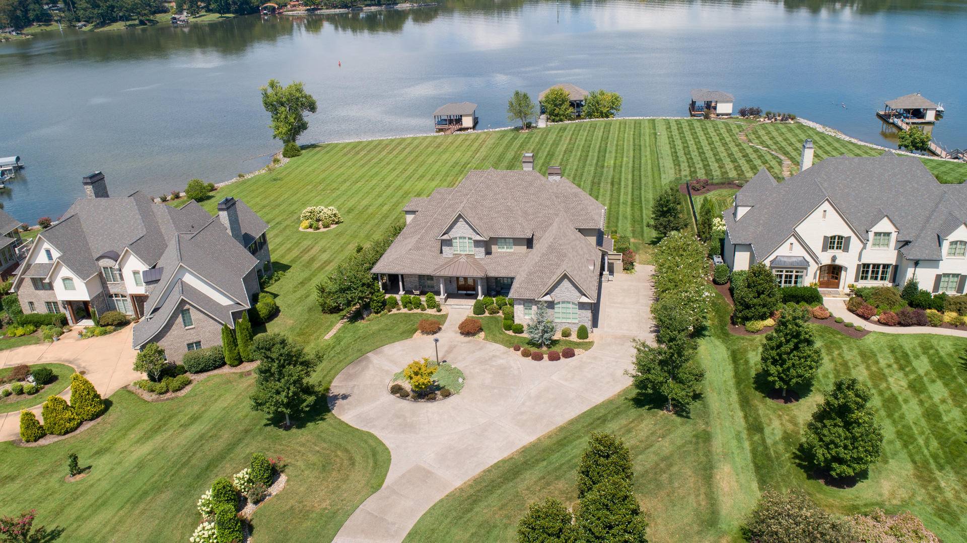 Louisville, TN 37777,3517 Waterside WAY