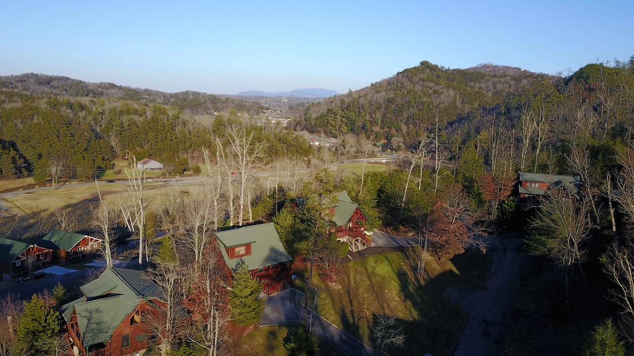 Sevierville, TN 37862,1671 Mountain Lodge WAY