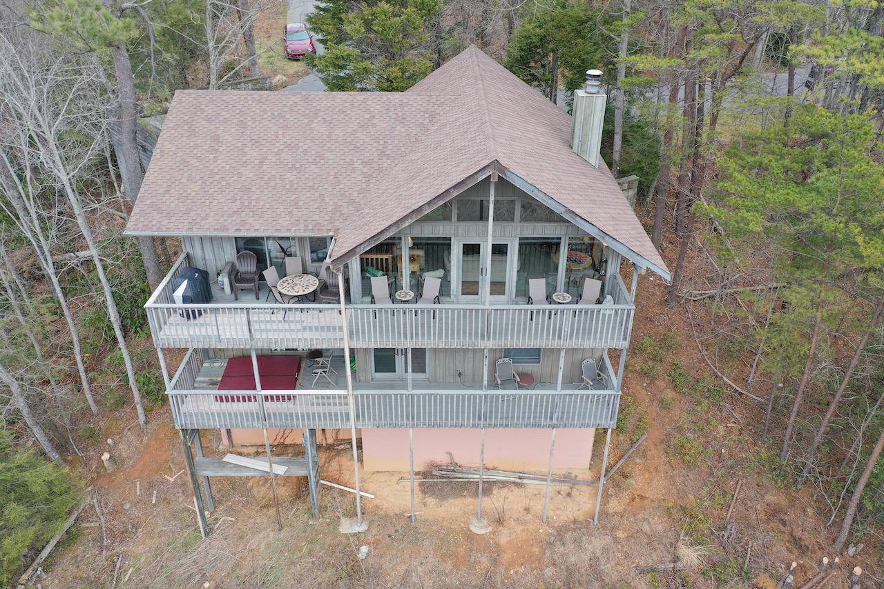 Gatlinburg, TN 37738,446 Lucerne Way