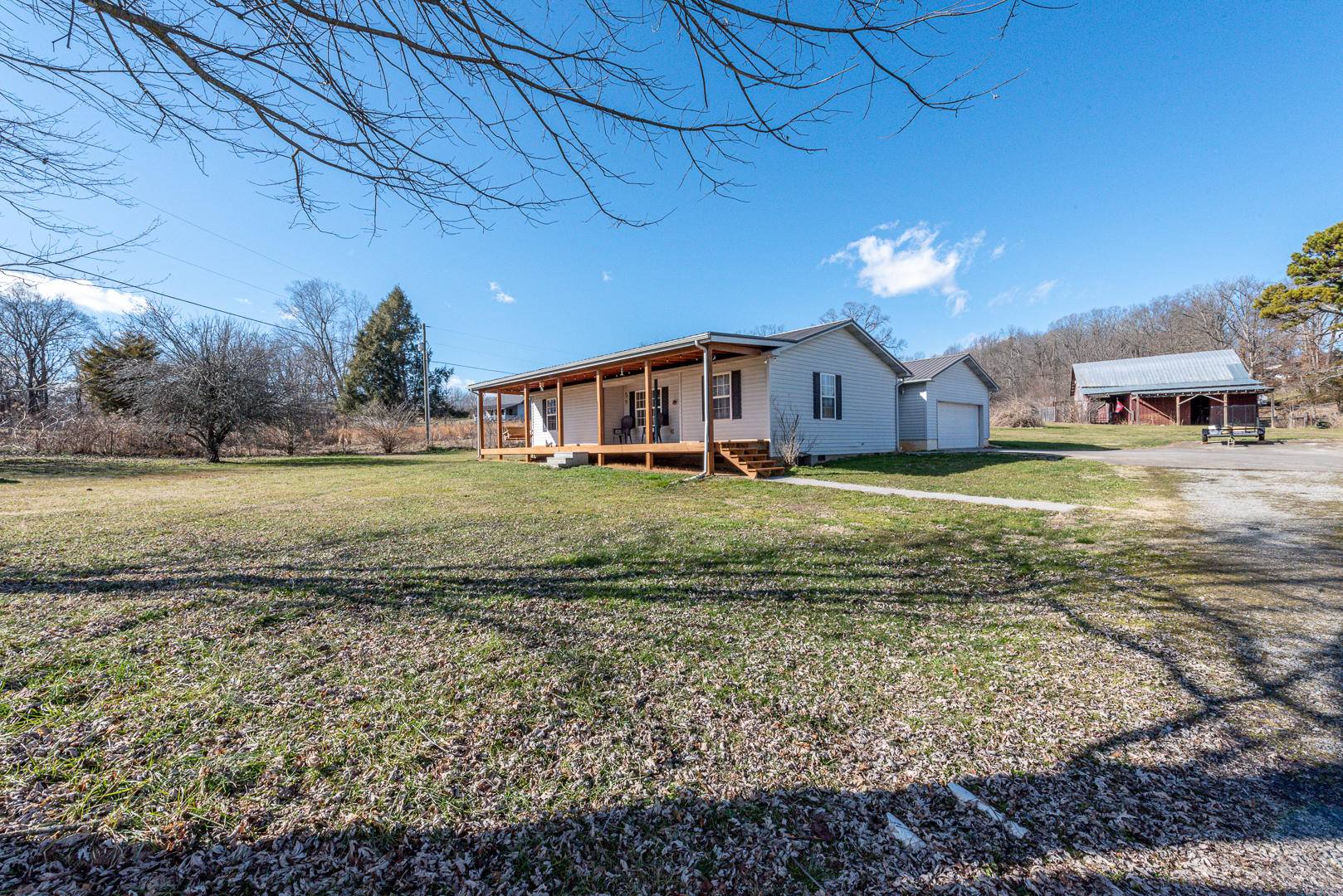 Greenback, TN 37742,952 Meadow Rd