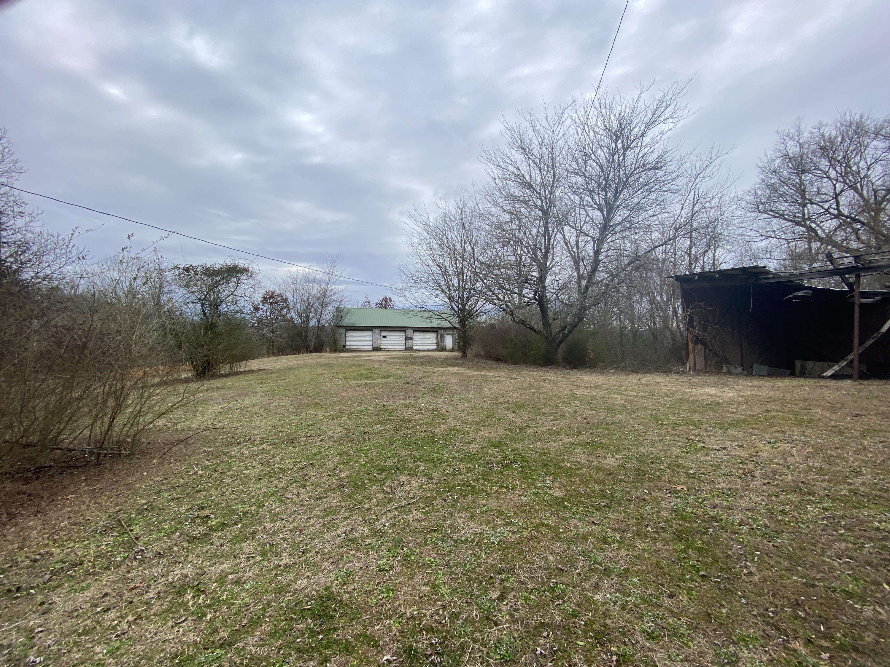 Athens, TN 37303,325 County Road 525