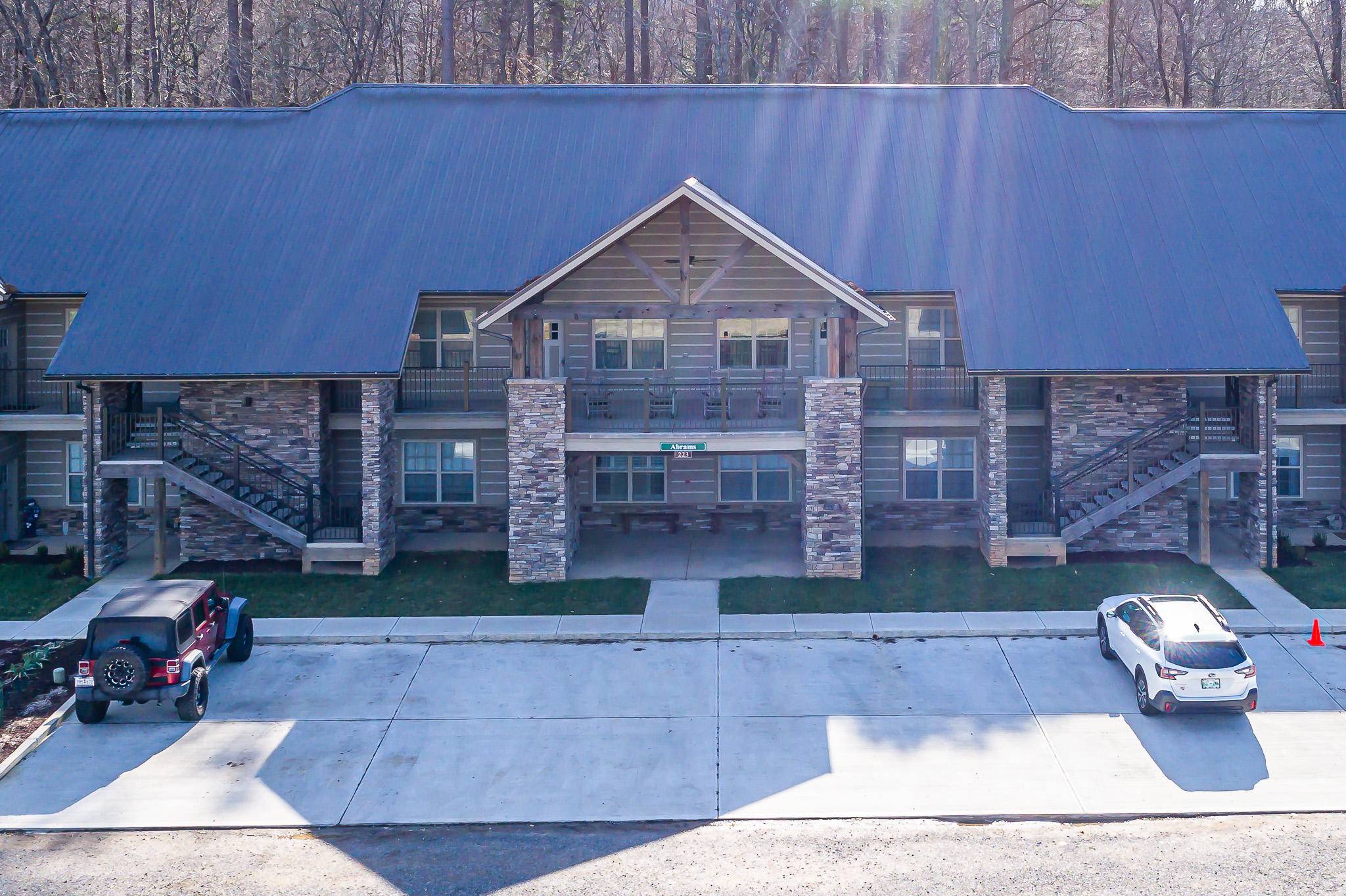 Townsend, TN 37882,223 Bishops Cap CIR #205