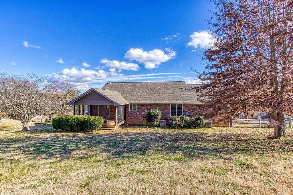 Morristown, TN 37814,5880 Chestnut Oak DR