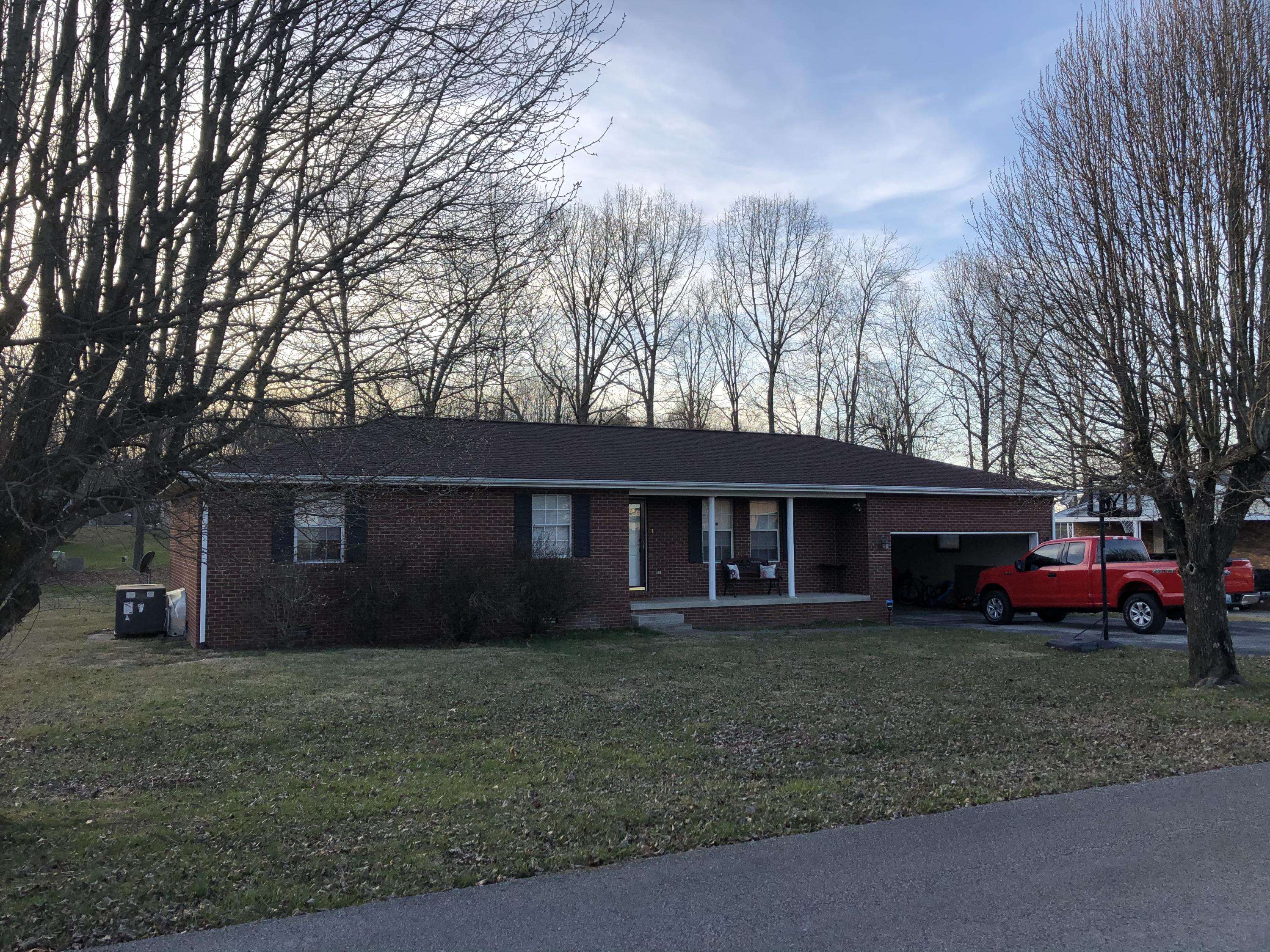 Corbin, KY 40701,99 Roy Jenkins DR