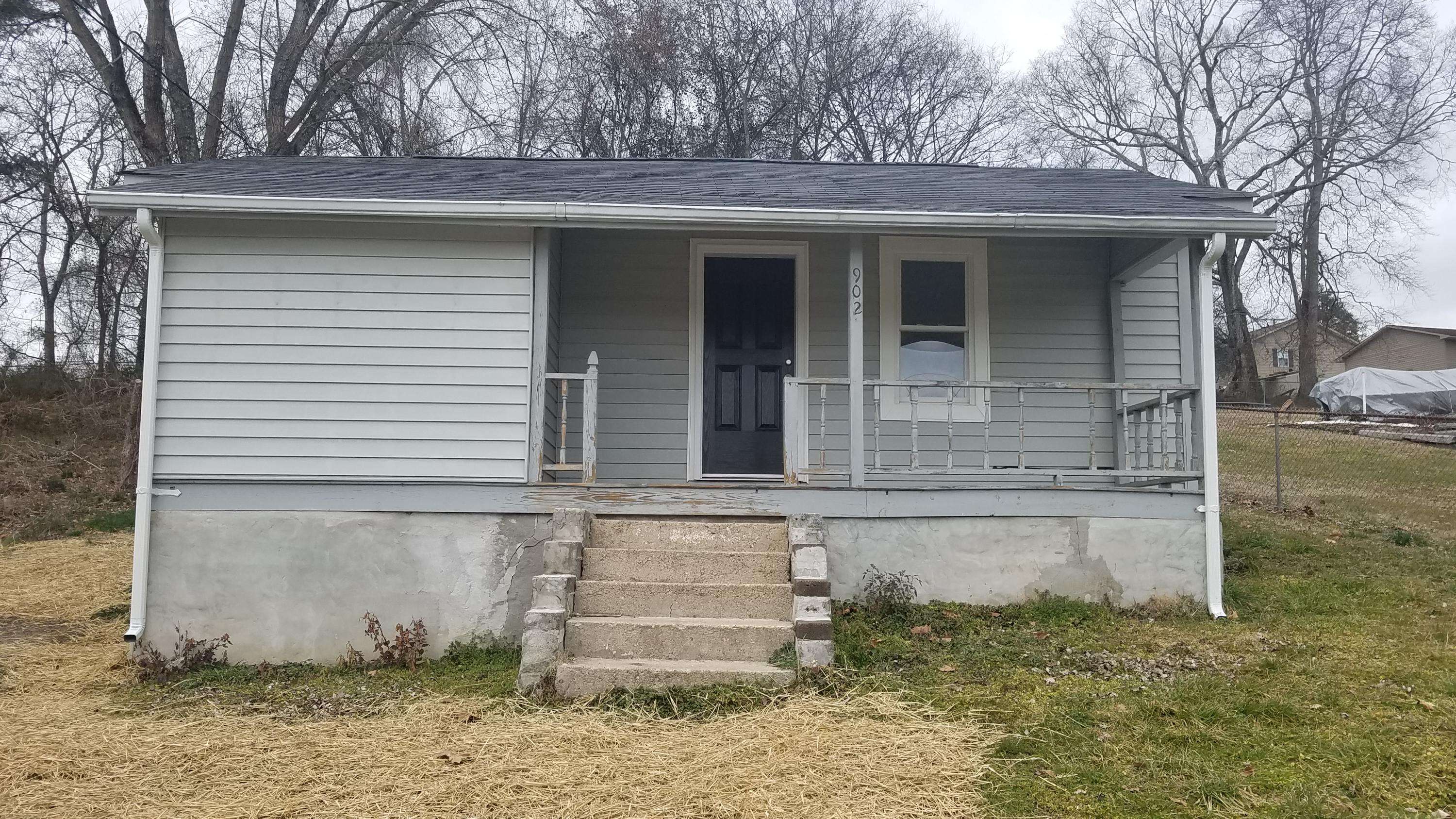 Clinton, TN 37716,902 McAdoo St