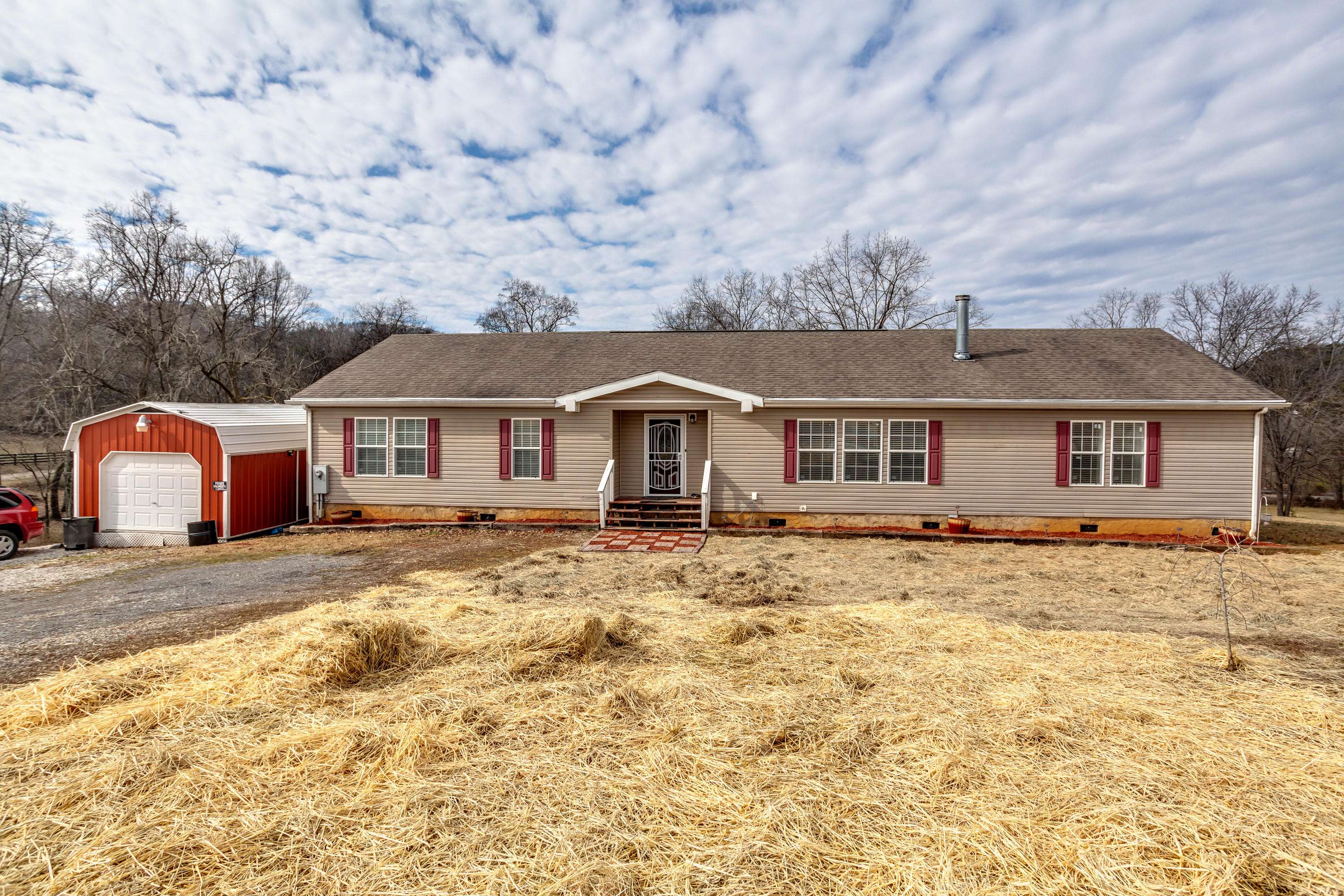 Strawberry Plains, TN 37871,915 Pledger Dean WAY