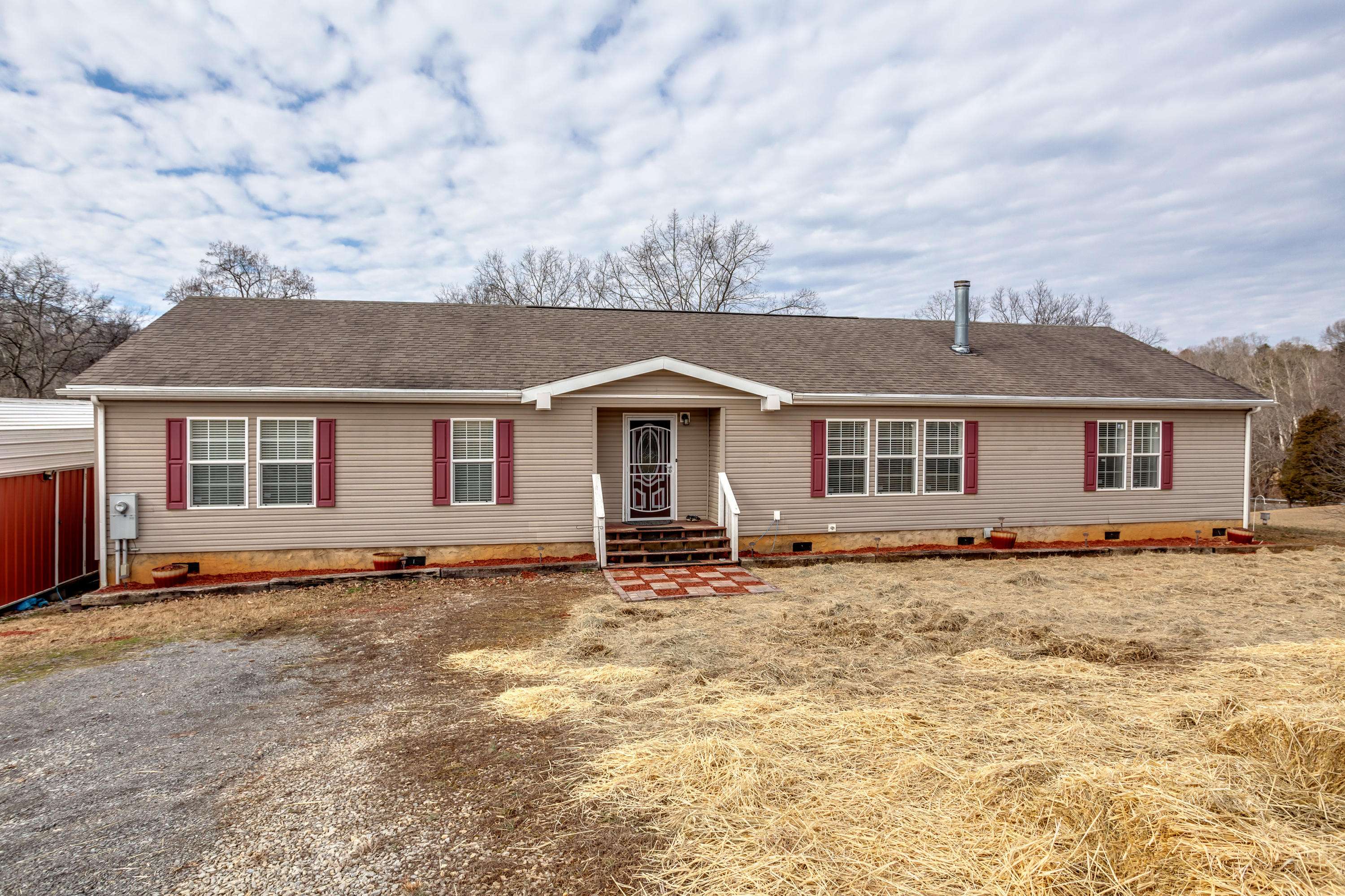 Strawberry Plains, TN 37871,915 Pledger Dean WAY