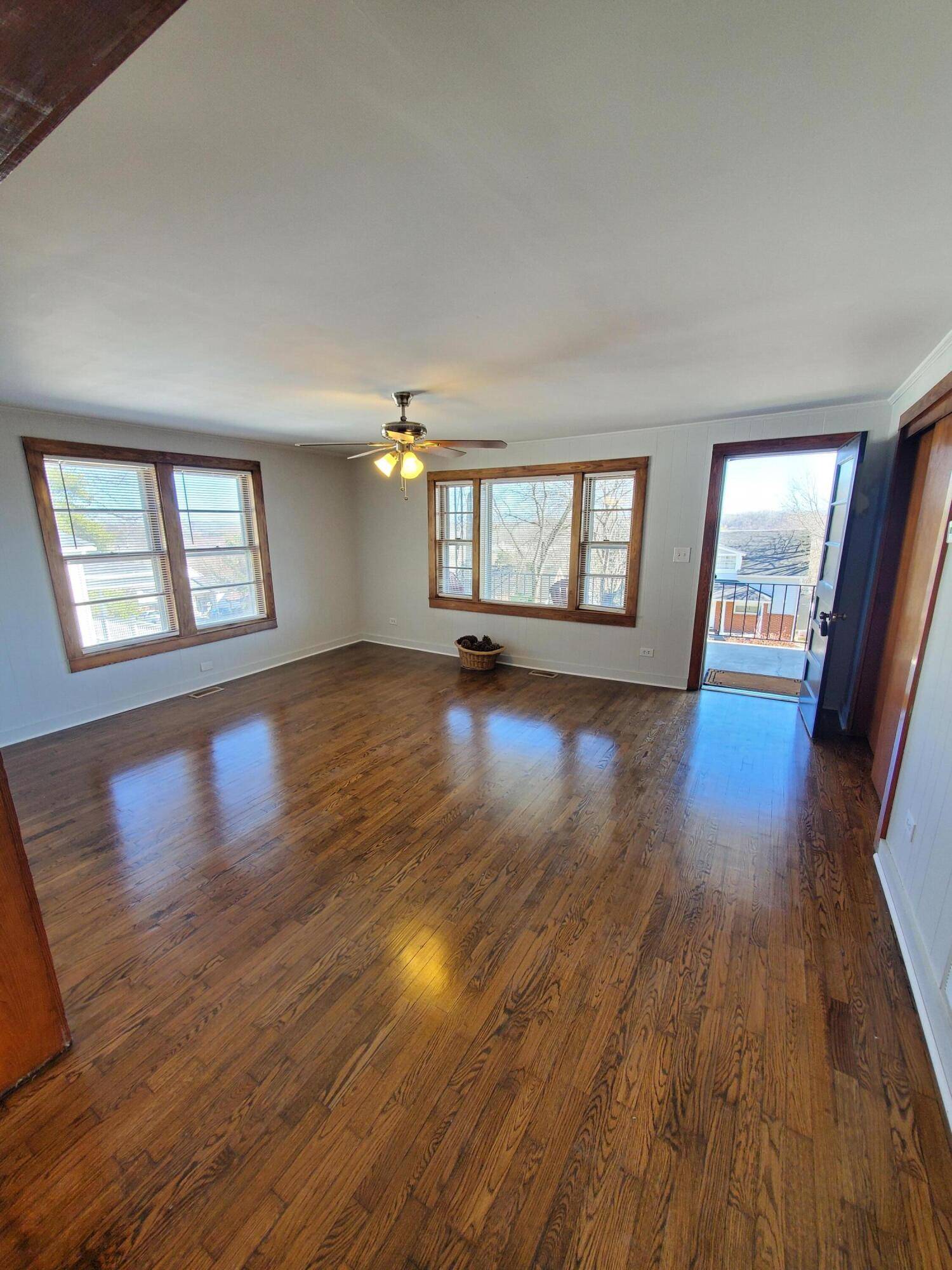 Lenoir City, TN 37771,517 W 2ND AVENUE