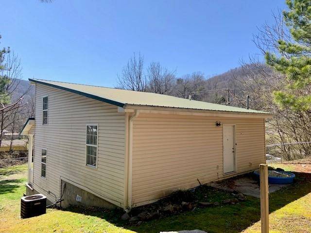 Middlesboro, KY 40965,236 46th St