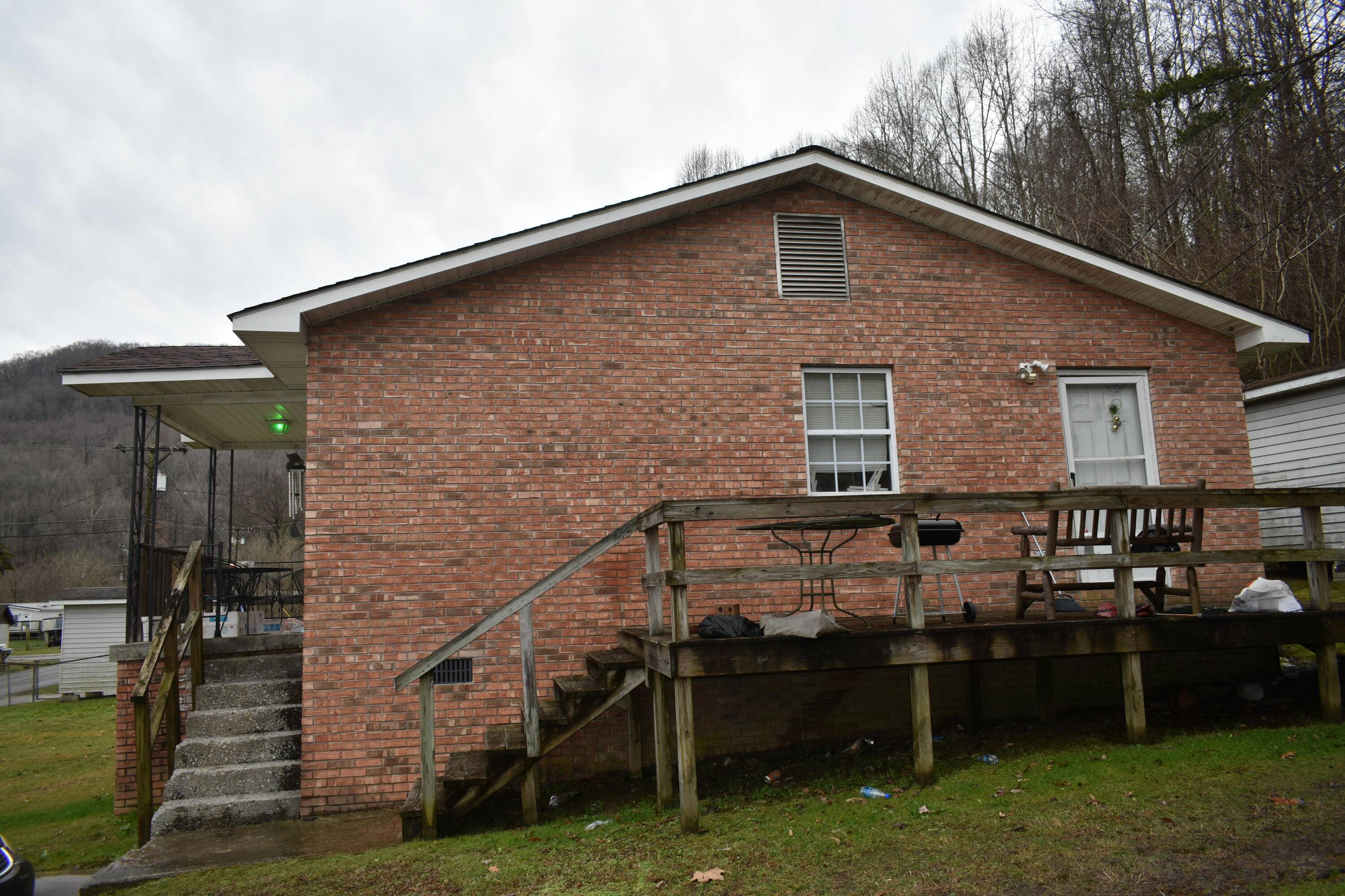 Middlesboro, KY 40965,230 46th St