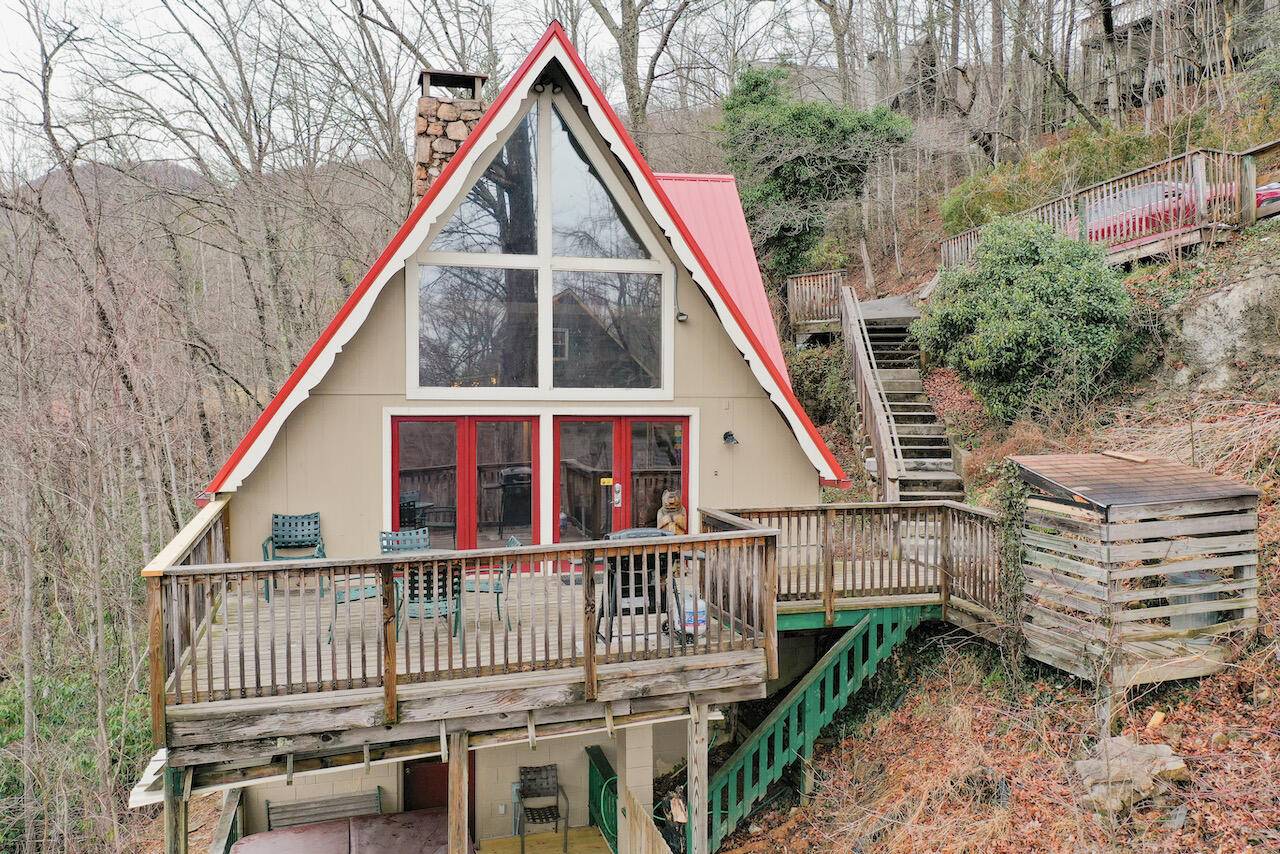 Gatlinburg, TN 37738,1125 Lower Alpine Way