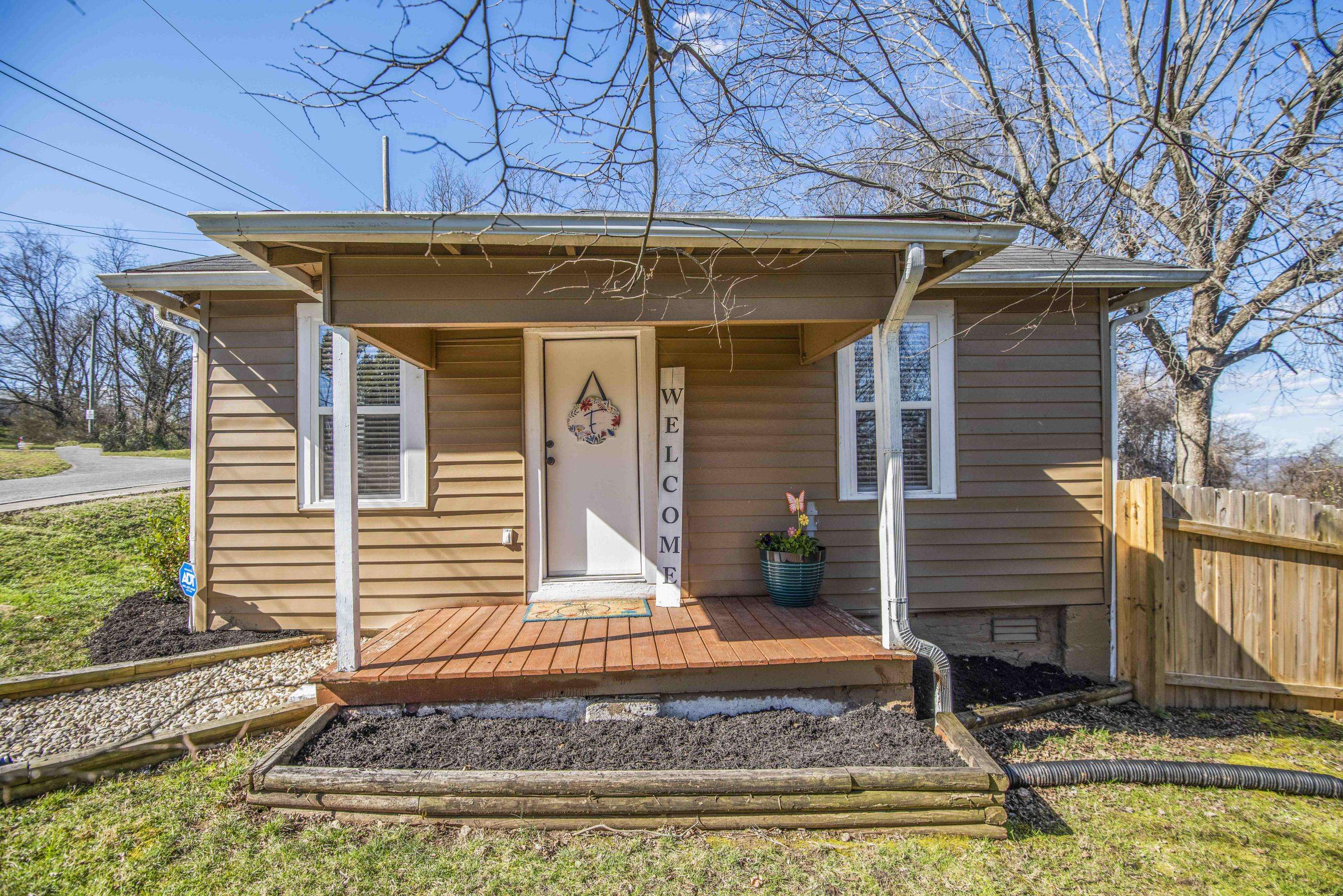 Morristown, TN 37814,822 Donna St