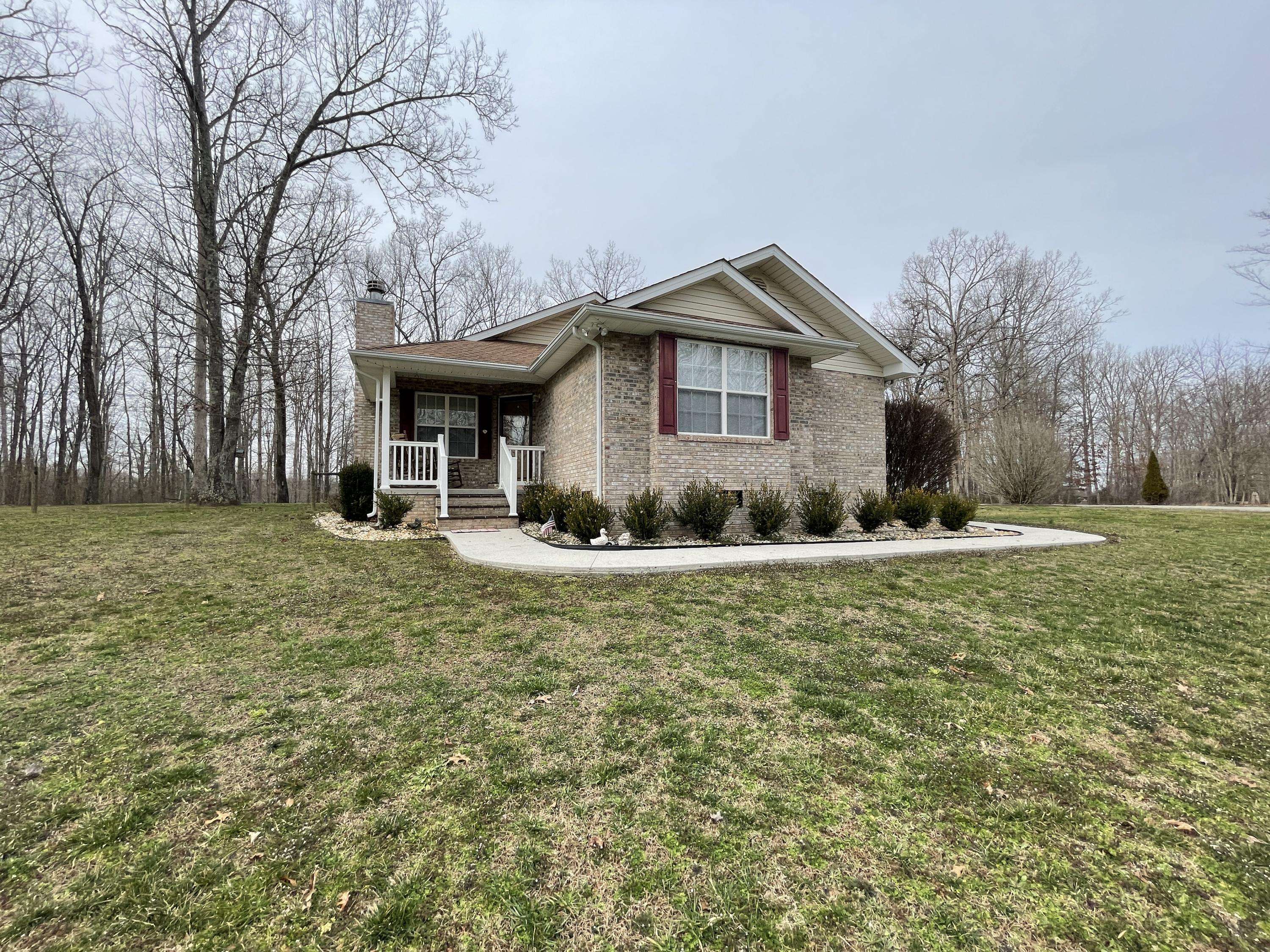 Jamestown, TN 38556,140 James George Rd