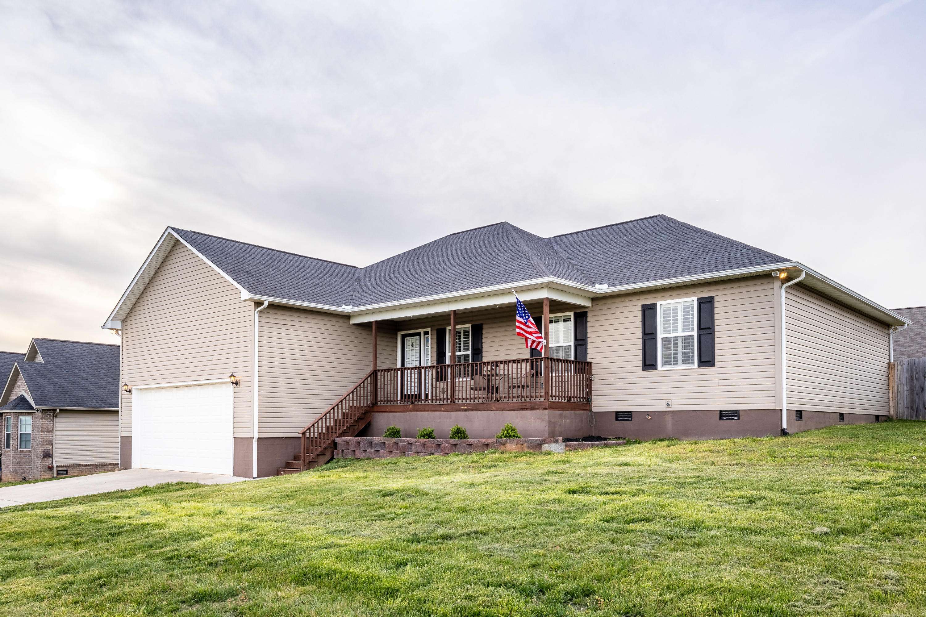 Lenoir City, TN 37772,235 Jessie LN