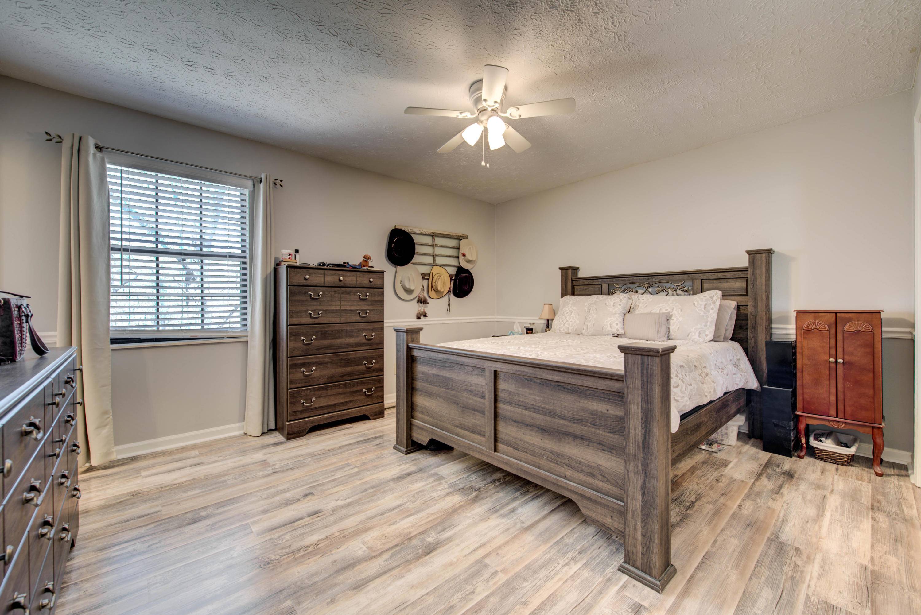 Rockwood, TN 37854,246 Dan CIR