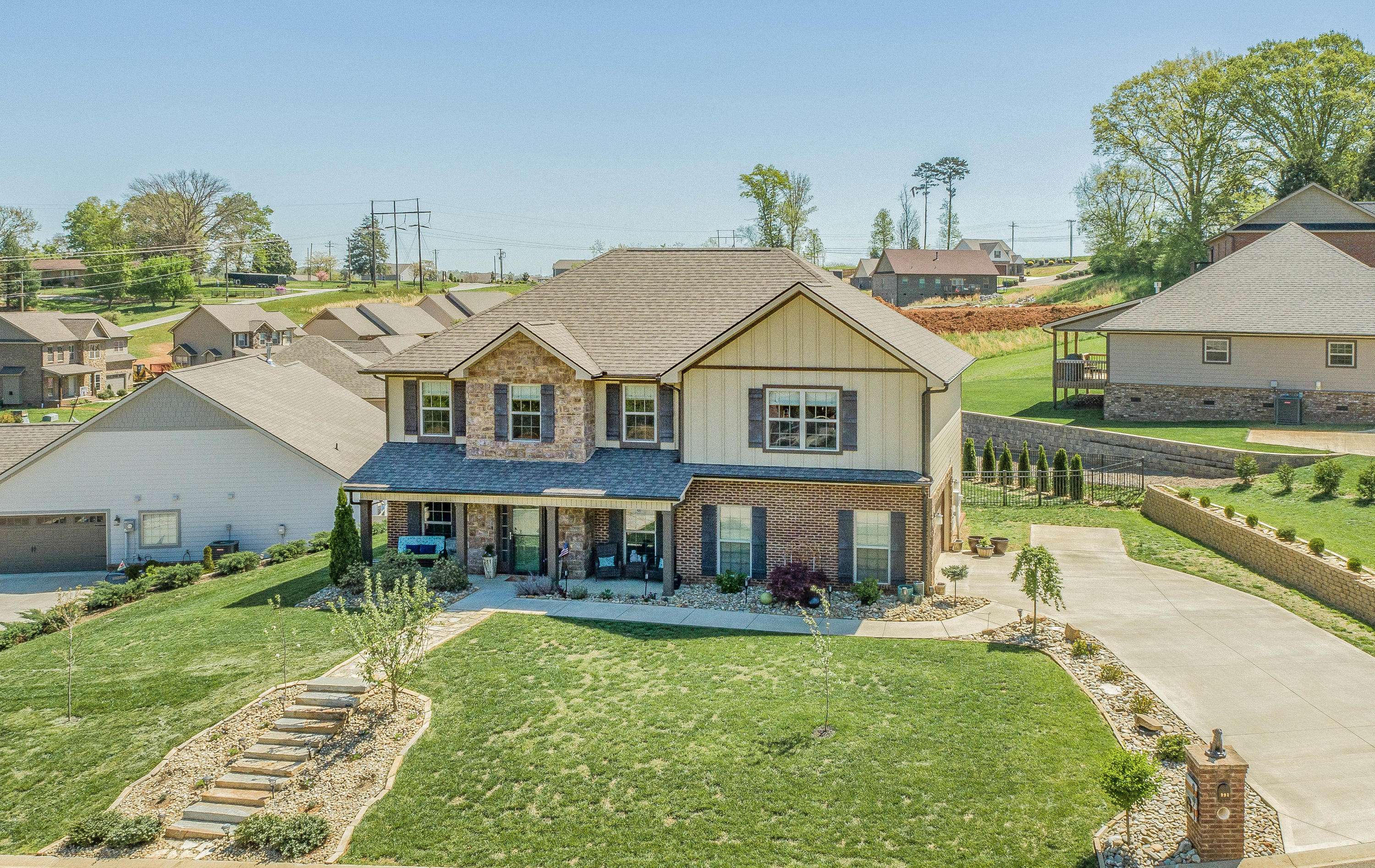 Lenoir City, TN 37772,991 Conner LN