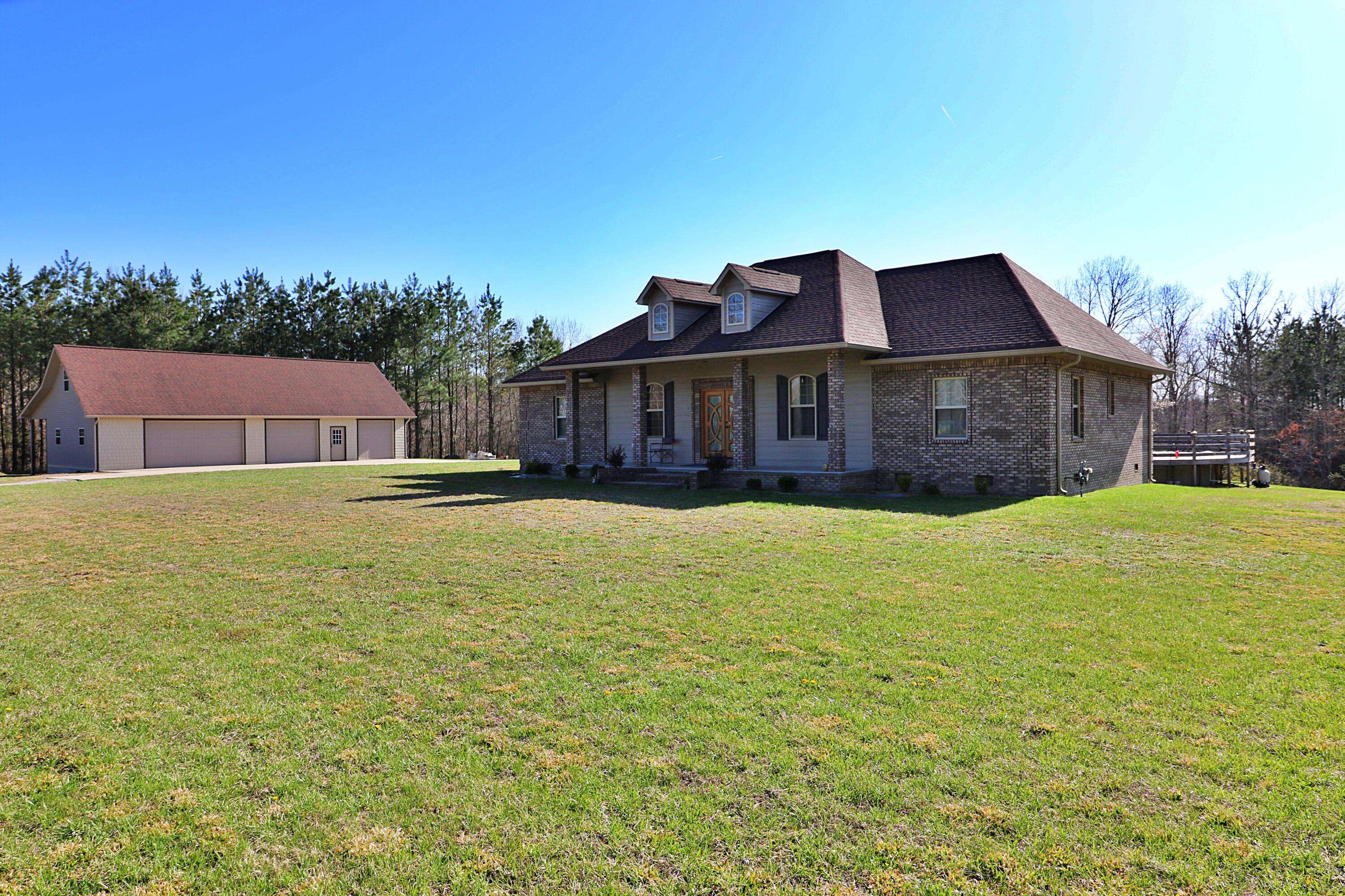 Robbins, TN 37852,1355 Robbins Rd