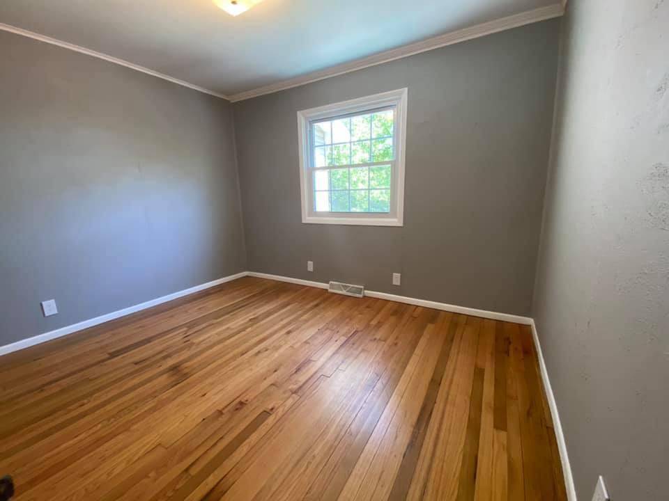 Oak Ridge, TN 37830,111 Tampa LN