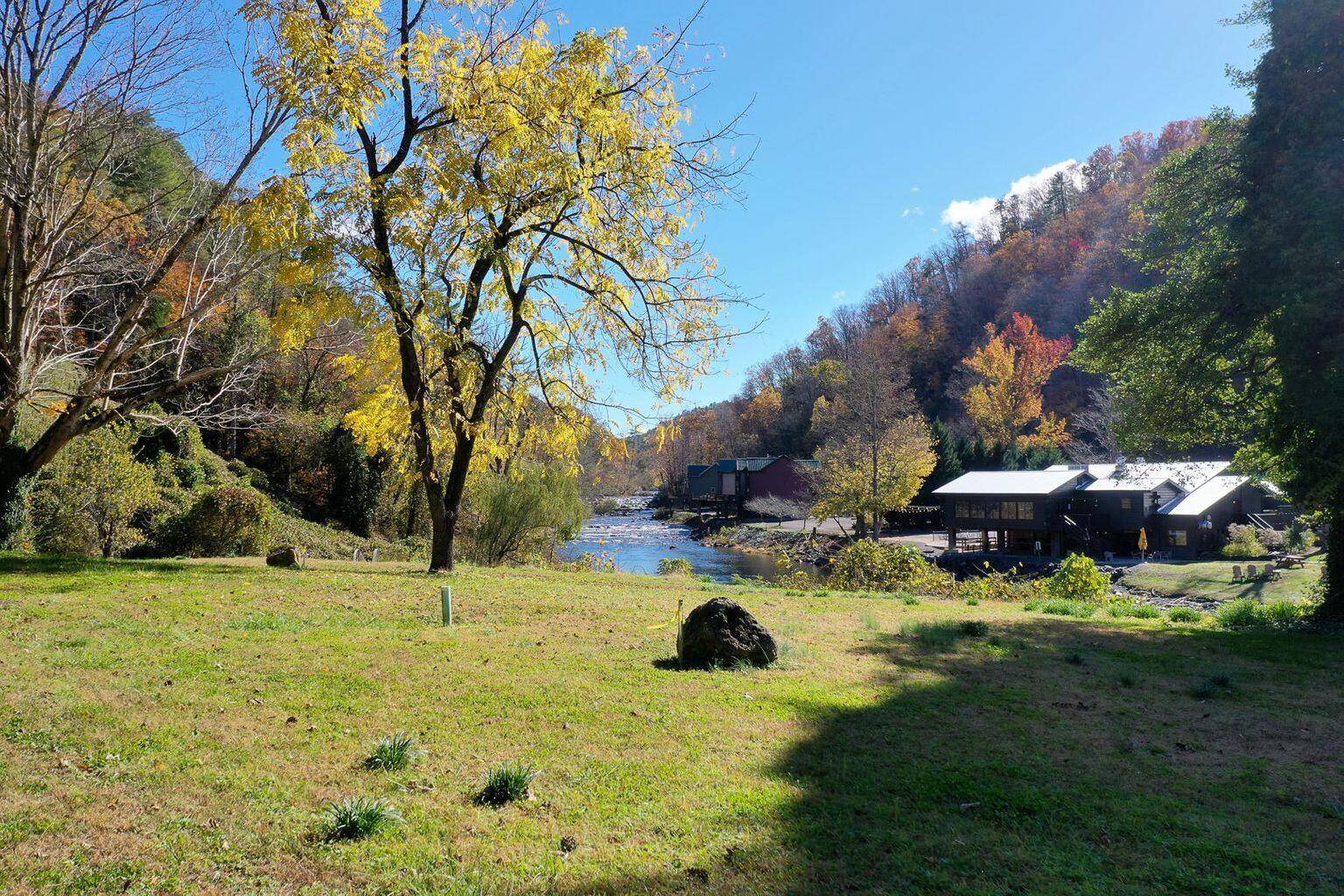 Tellico Plains, TN 37385,Rafter Rd