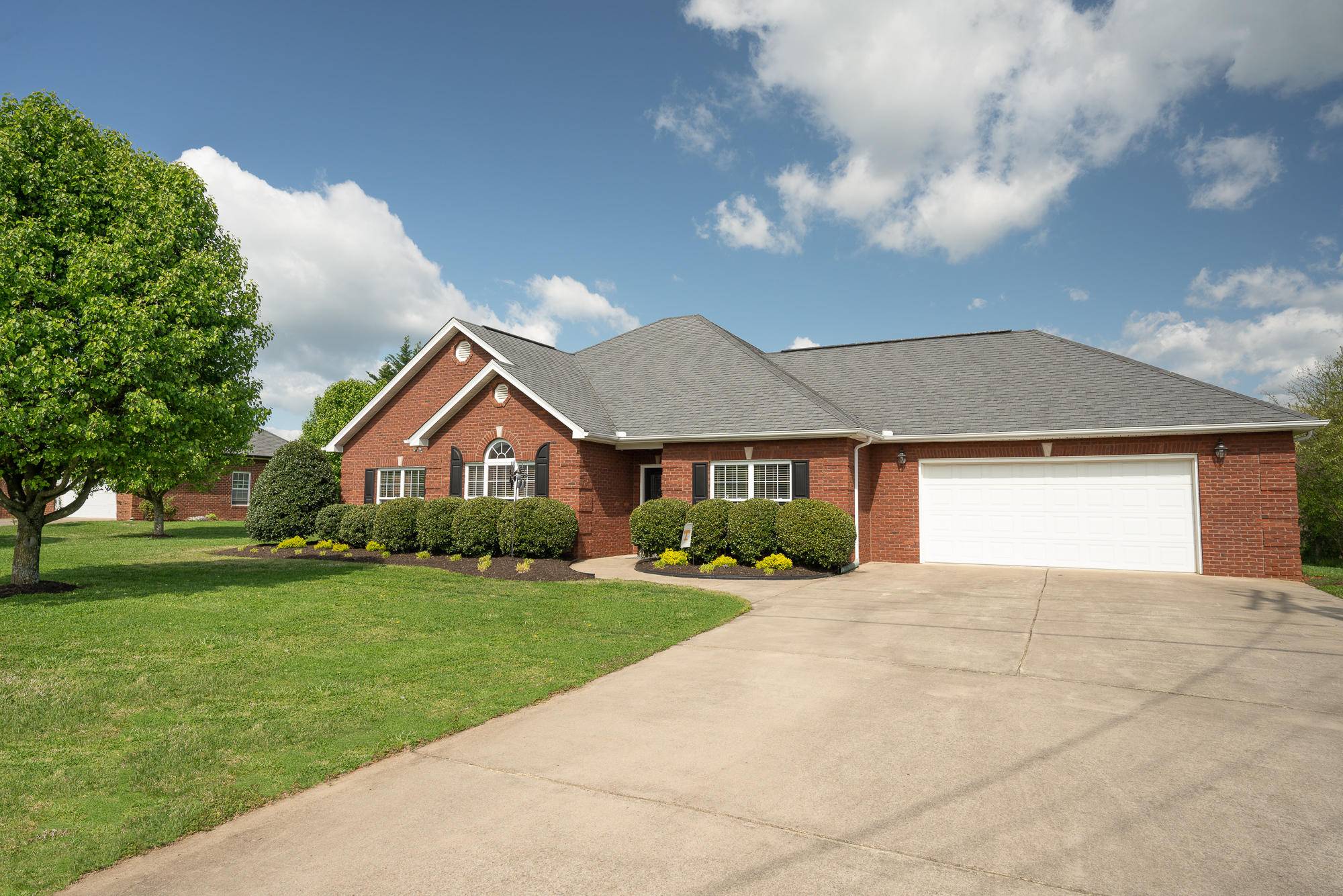 Morristown, TN 37814,4024 Scarlett DR