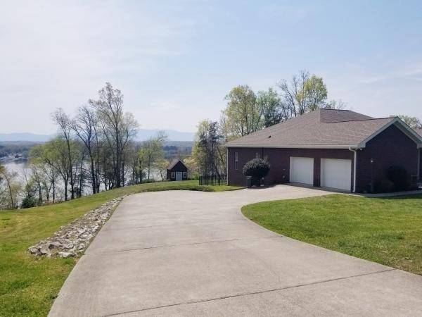 White Pine, TN 37890,610 Waterwood CT