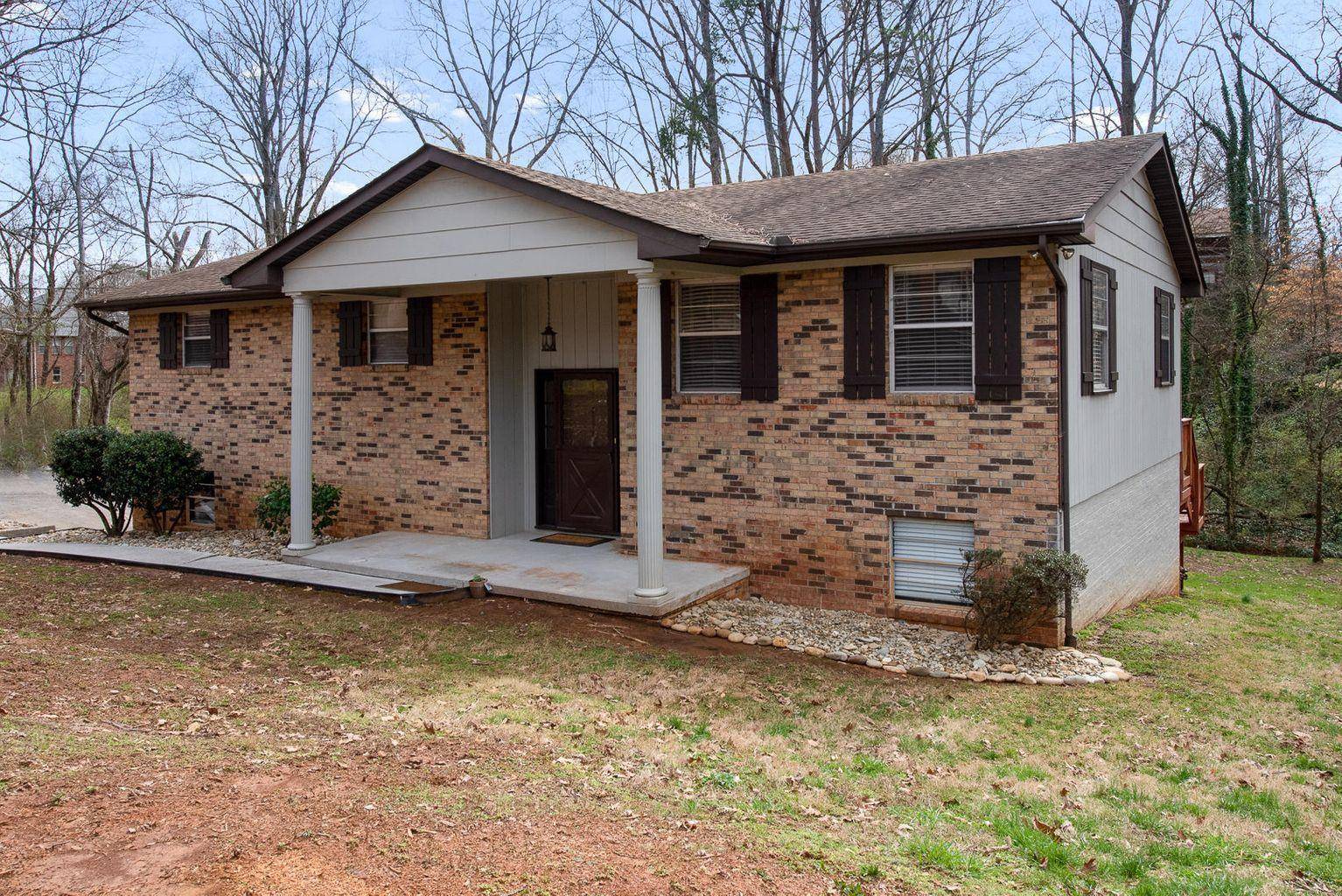 Maryville, TN 37803,1624 Lisa DR