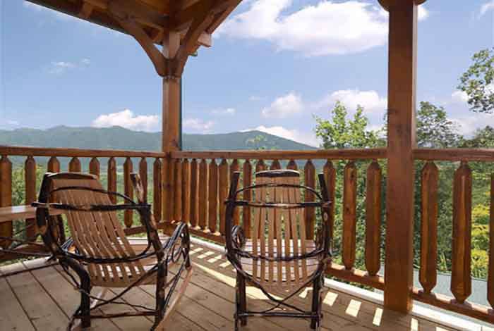 Gatlinburg, TN 37738,820 Great Smoky Way