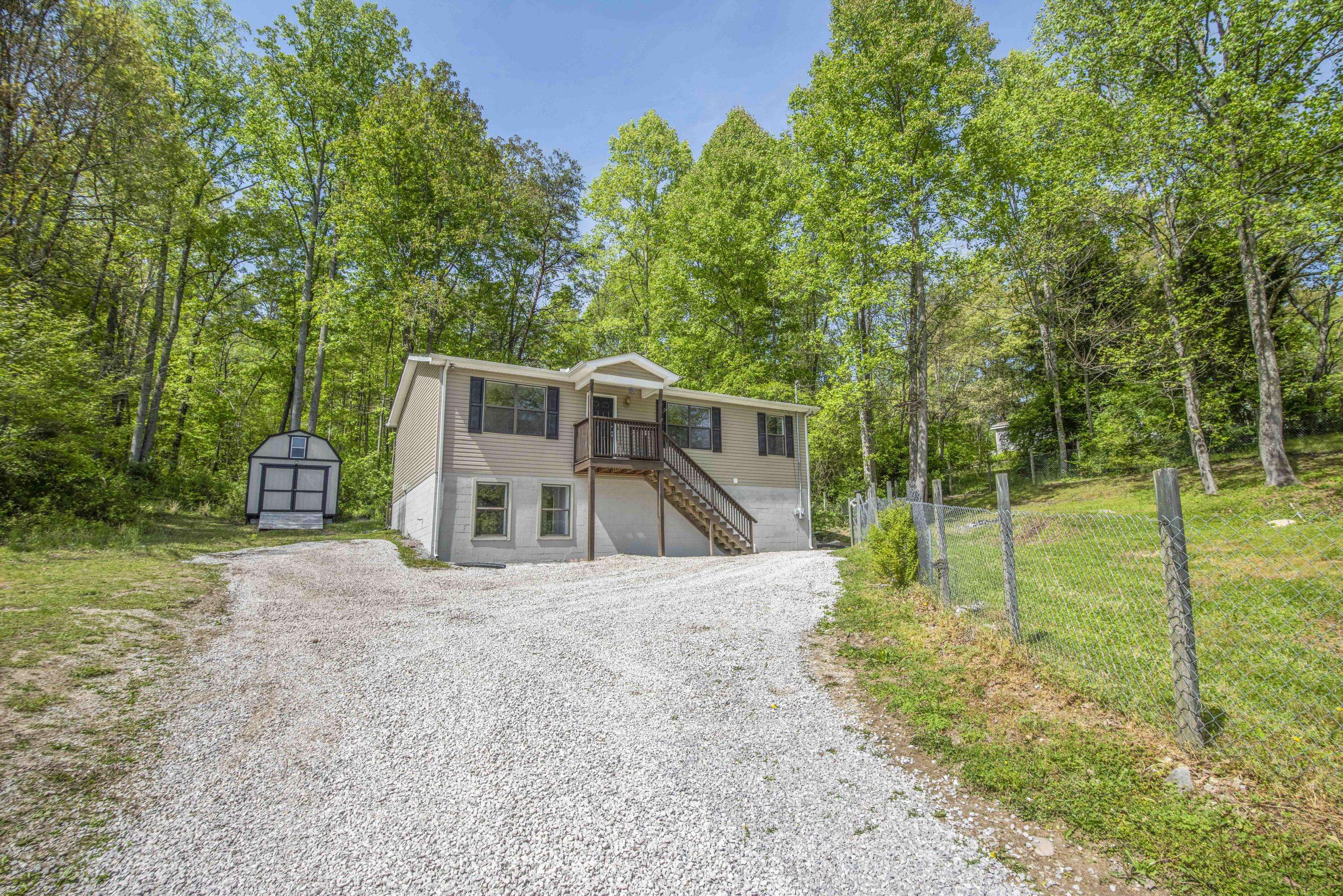 Heiskell, TN 37754,9851 Heiskell Rd