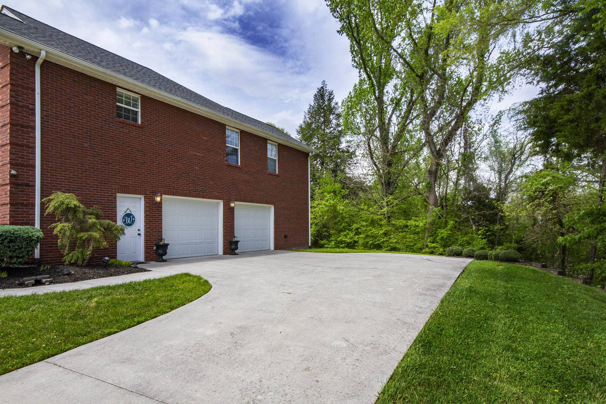 Powell, TN 37849,125 Stonebreeze DR
