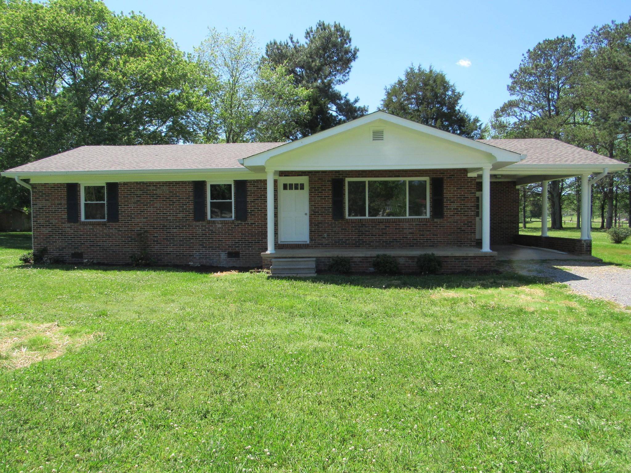 Madisonville, TN 37354,514 Toomey LN