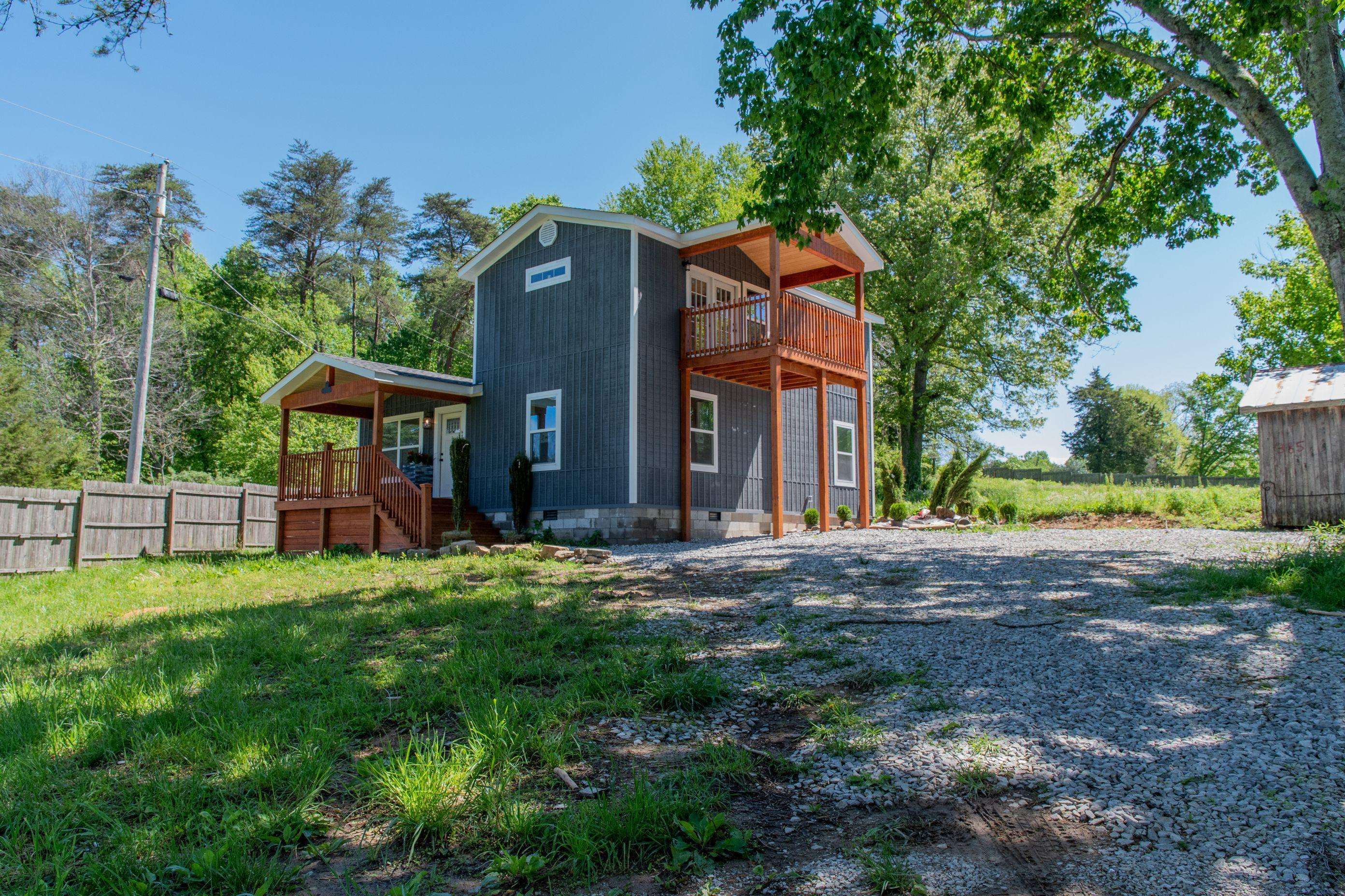 Hilham, TN 38568,385 Standing Stone Hwy