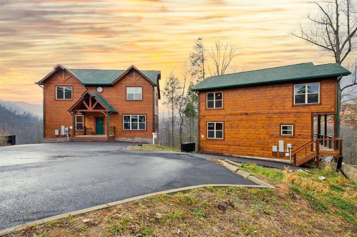 Gatlinburg, TN 37738,1127 Greenbriar Village LN