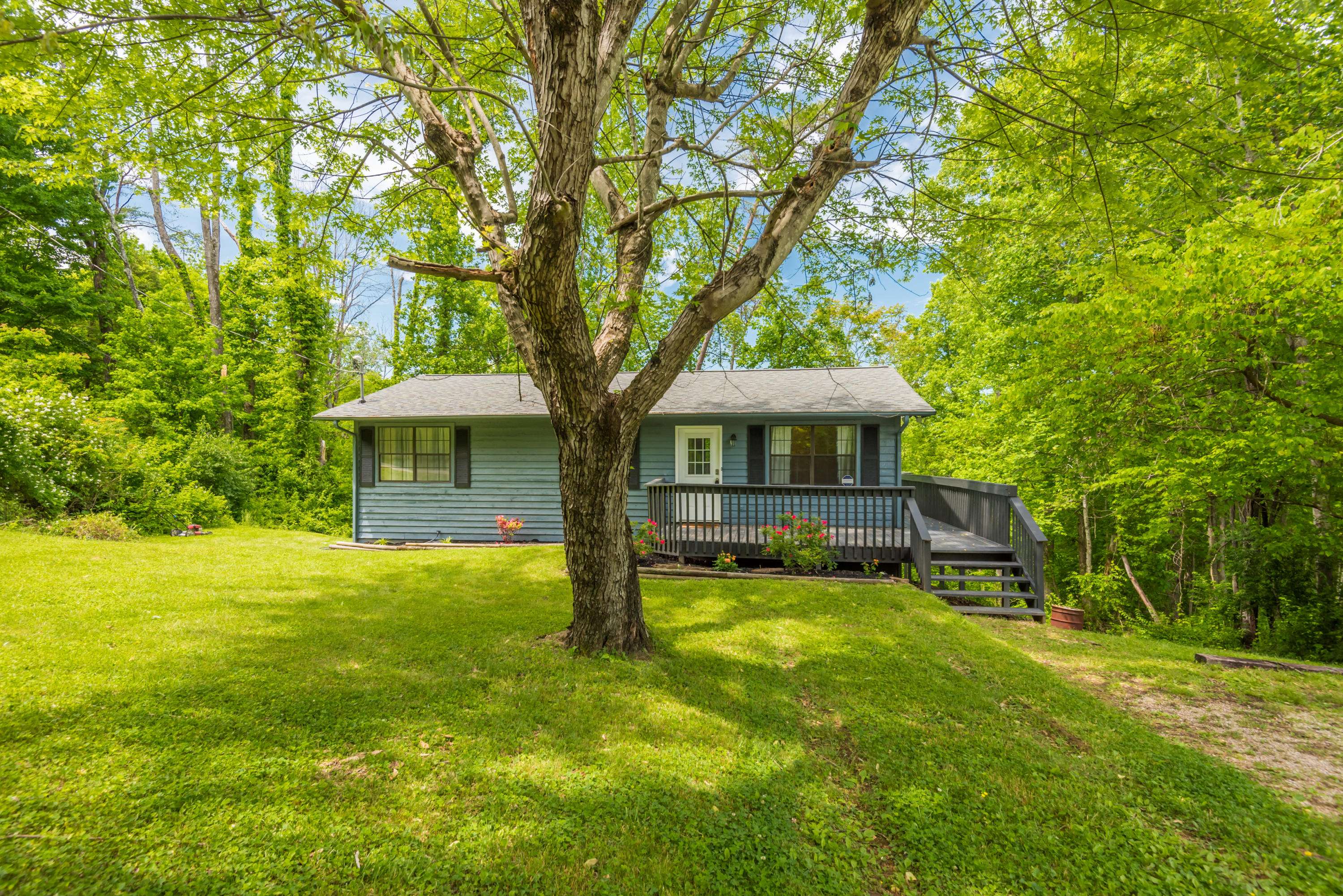 Harriman, TN 37748,508 Skyline View LN