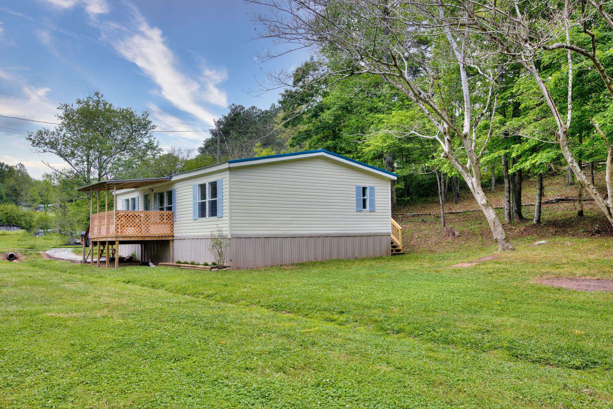 Tellico Plains, TN 37385,6680 Highway 360