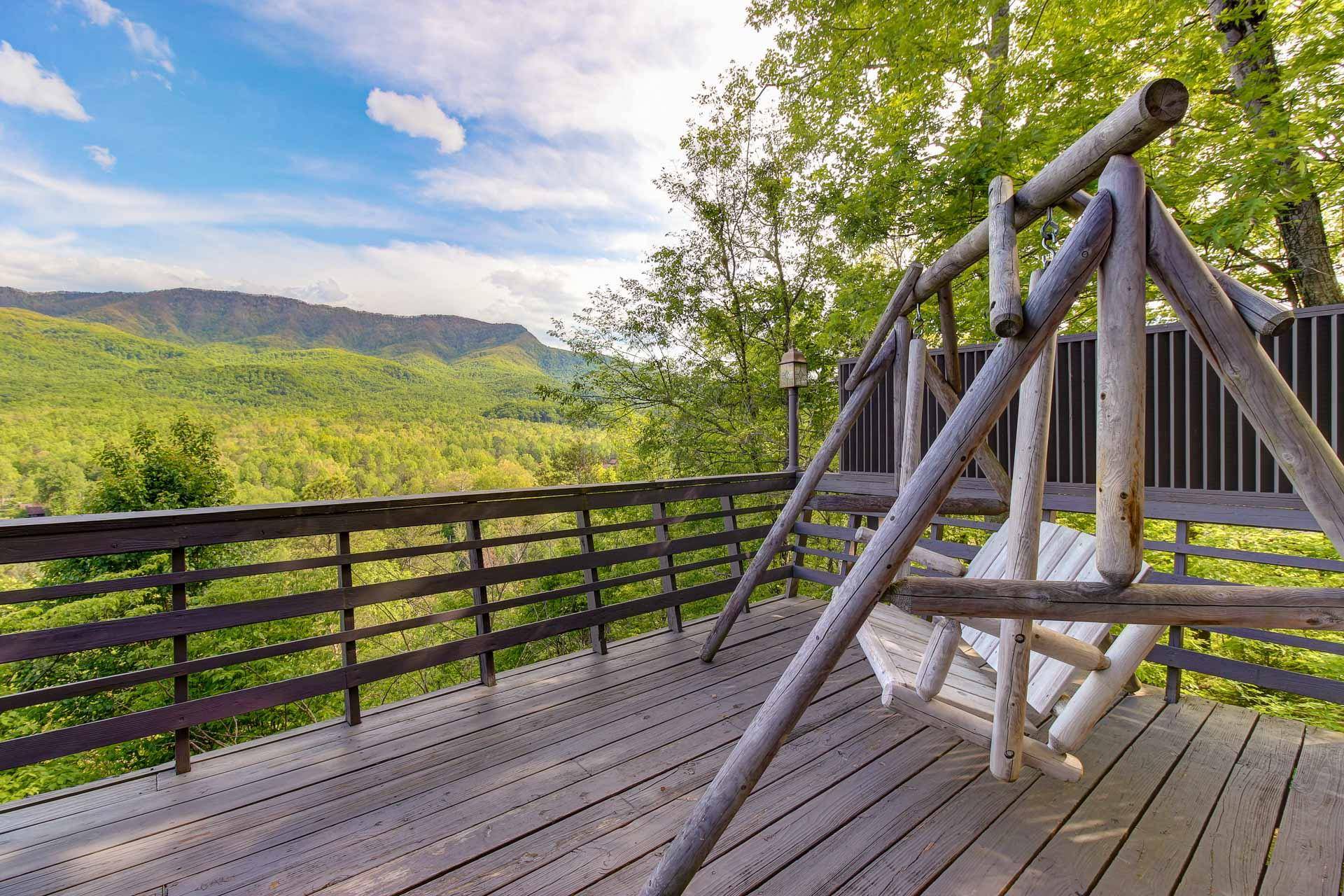 Gatlinburg, TN 37738,383 Saint Andrews WAY