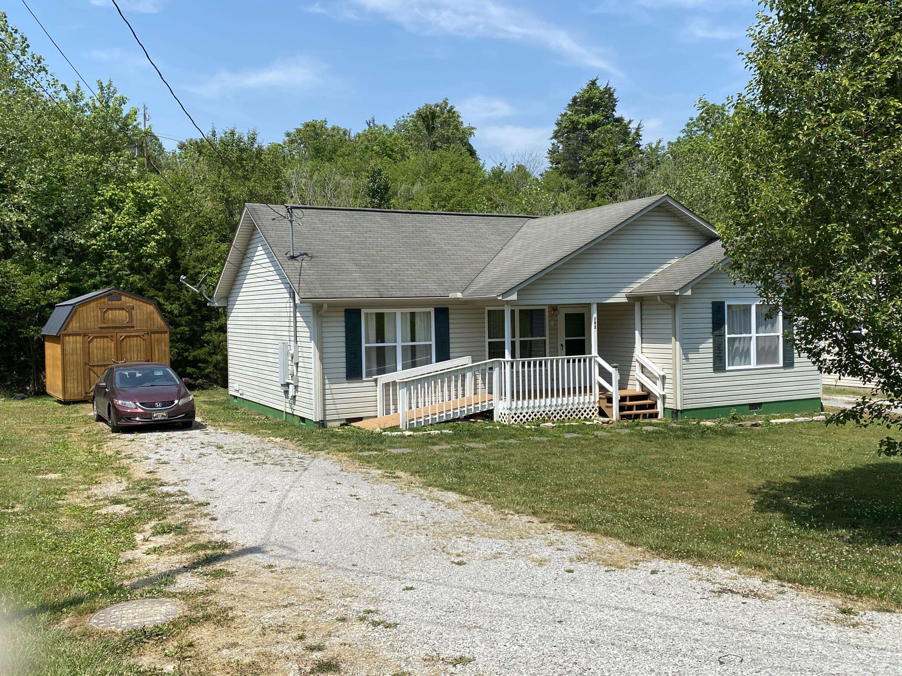 Lafollette, TN 37766,192 Sandy Hill Rd